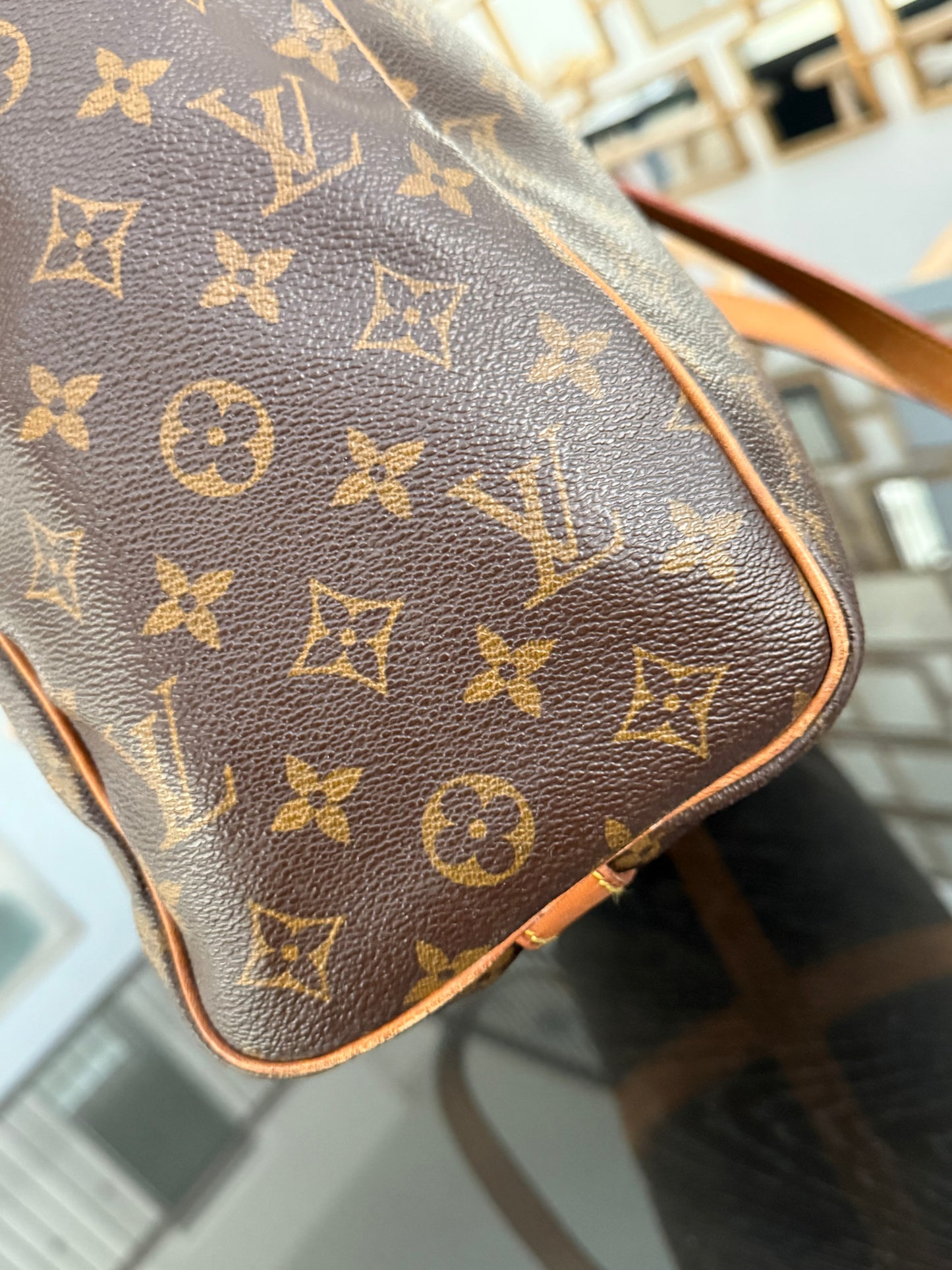 Sac Flanerie 45
๐๏ธ Year: 1991