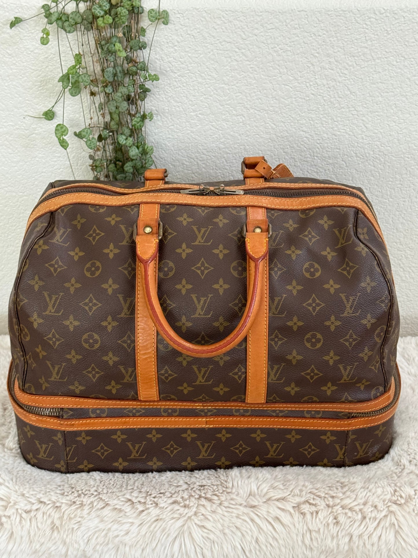 Sac Sport -๐๏ธ Year: Circa 80โs