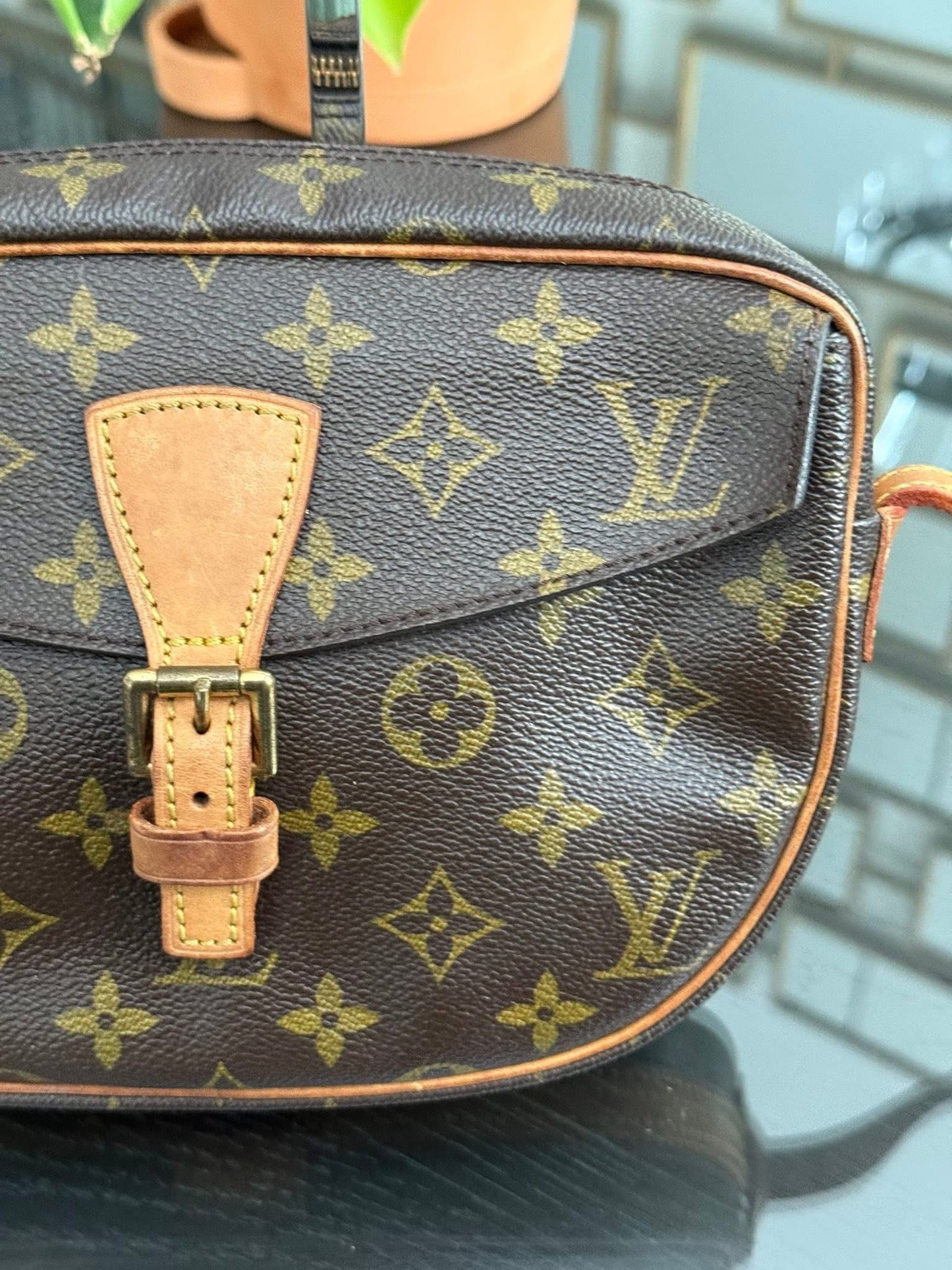 Jeaunefille PM Crossbody - π
Year: 1995