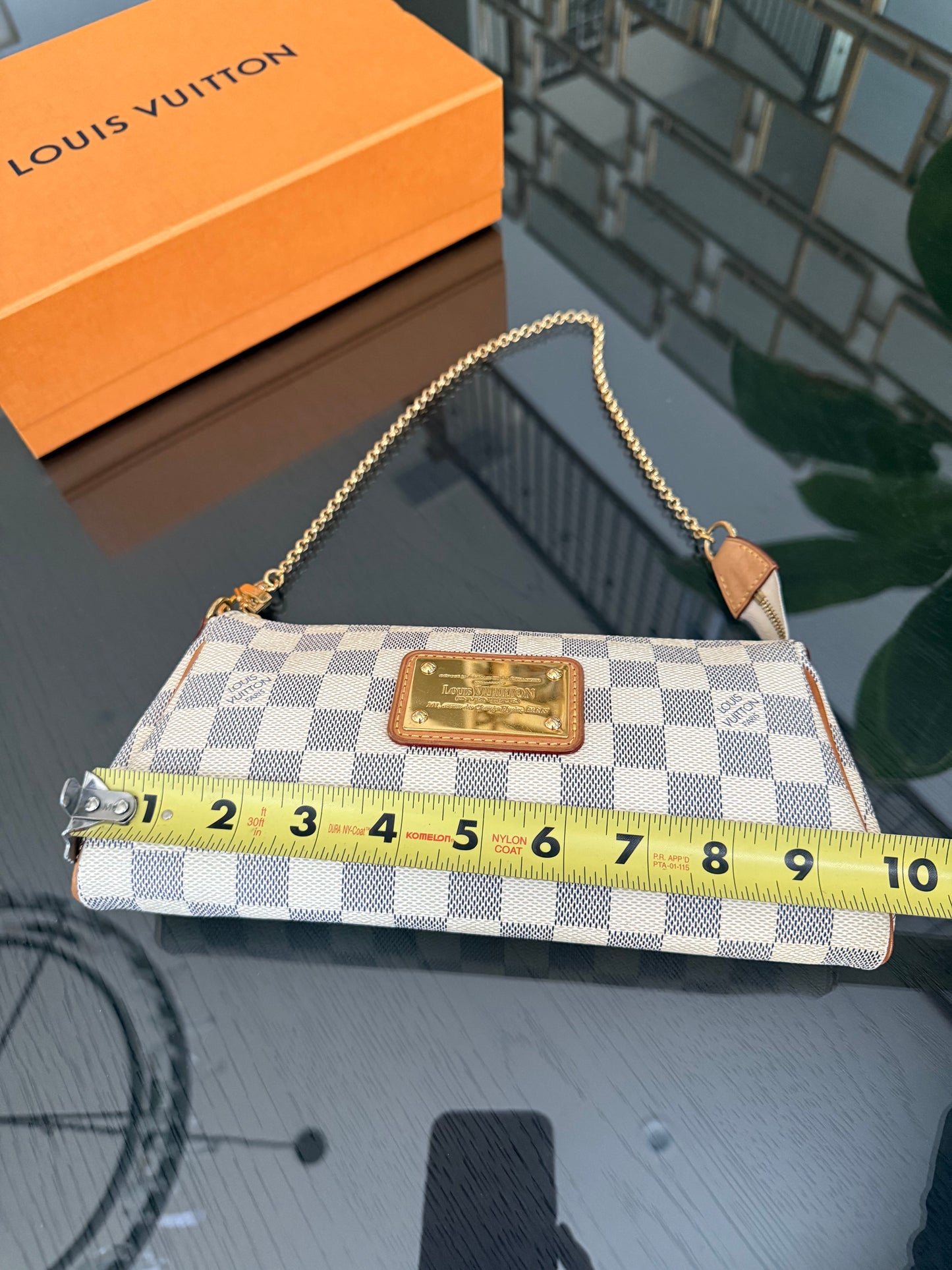 Eva Clutch in Azur with Dustbag and box ๐๏ธ Year: 2010