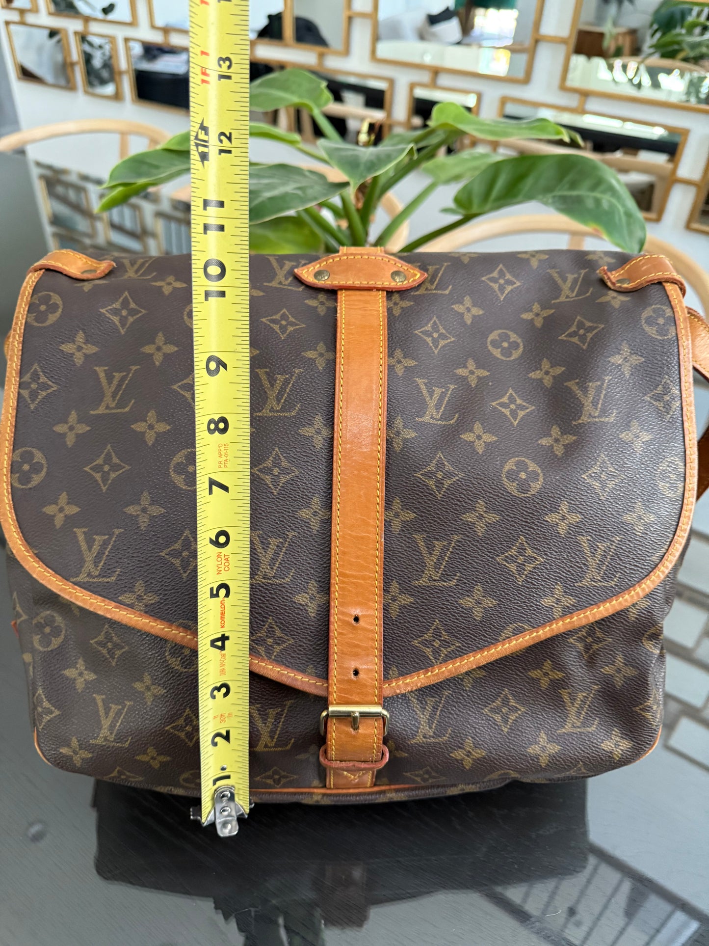 Saumur 35 Crossbody -๐๏ธ Year: 1992