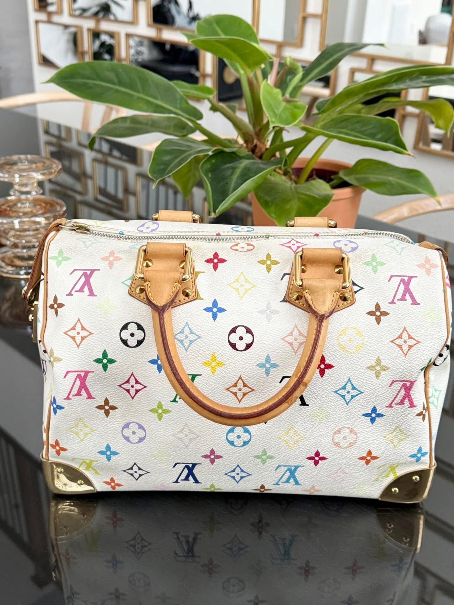 Multicolor Speedy 30 with Dustbag, clochette and keys π π
Year: 2007