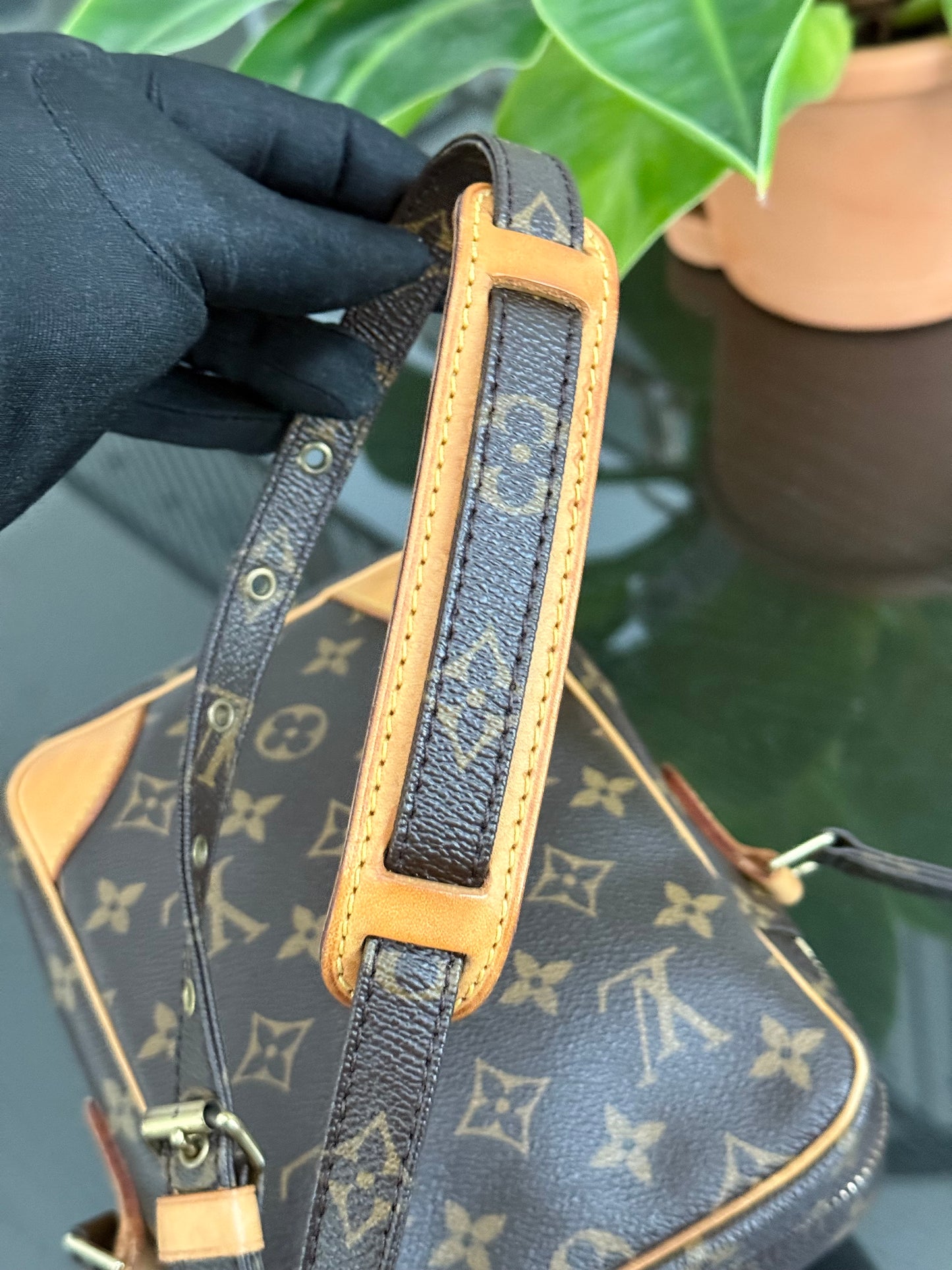 Amazon Crossbody Bag -Year: 2007