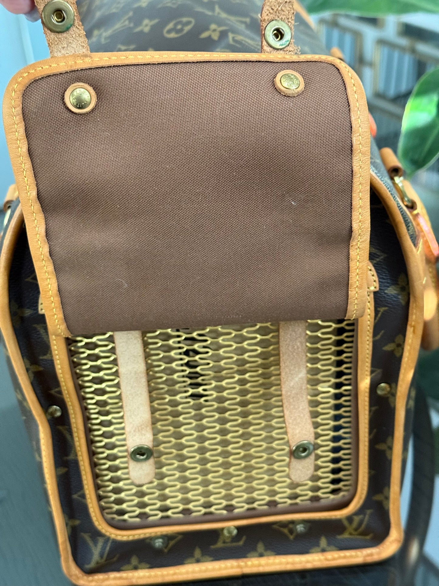 Sac Chien Monogram Pet Carrier 40 with Luggage Tag 🗓️ Year: 2004