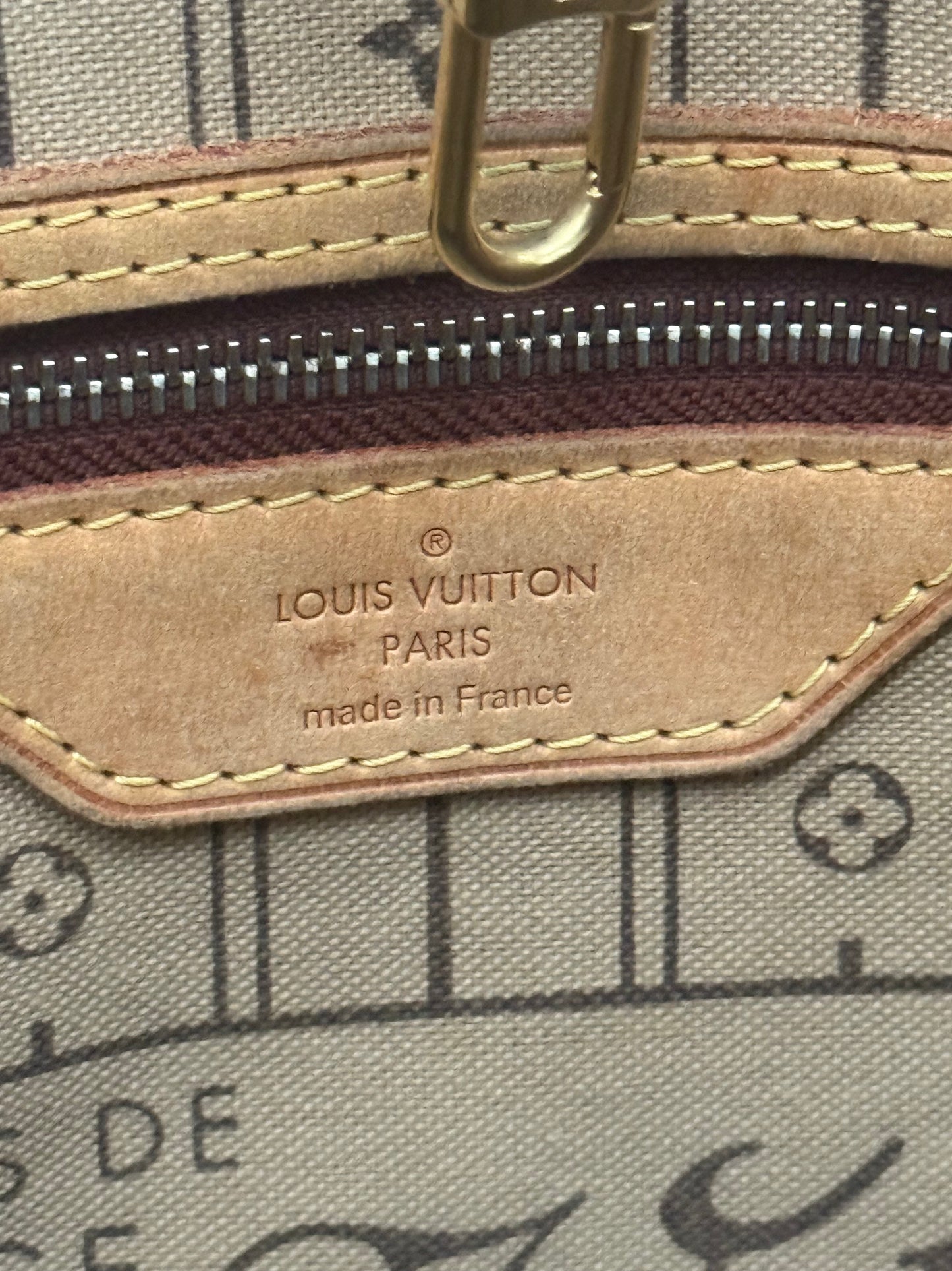 Neverfull GM in Monogram with Insert Organizer 🗓️ Year: 2007