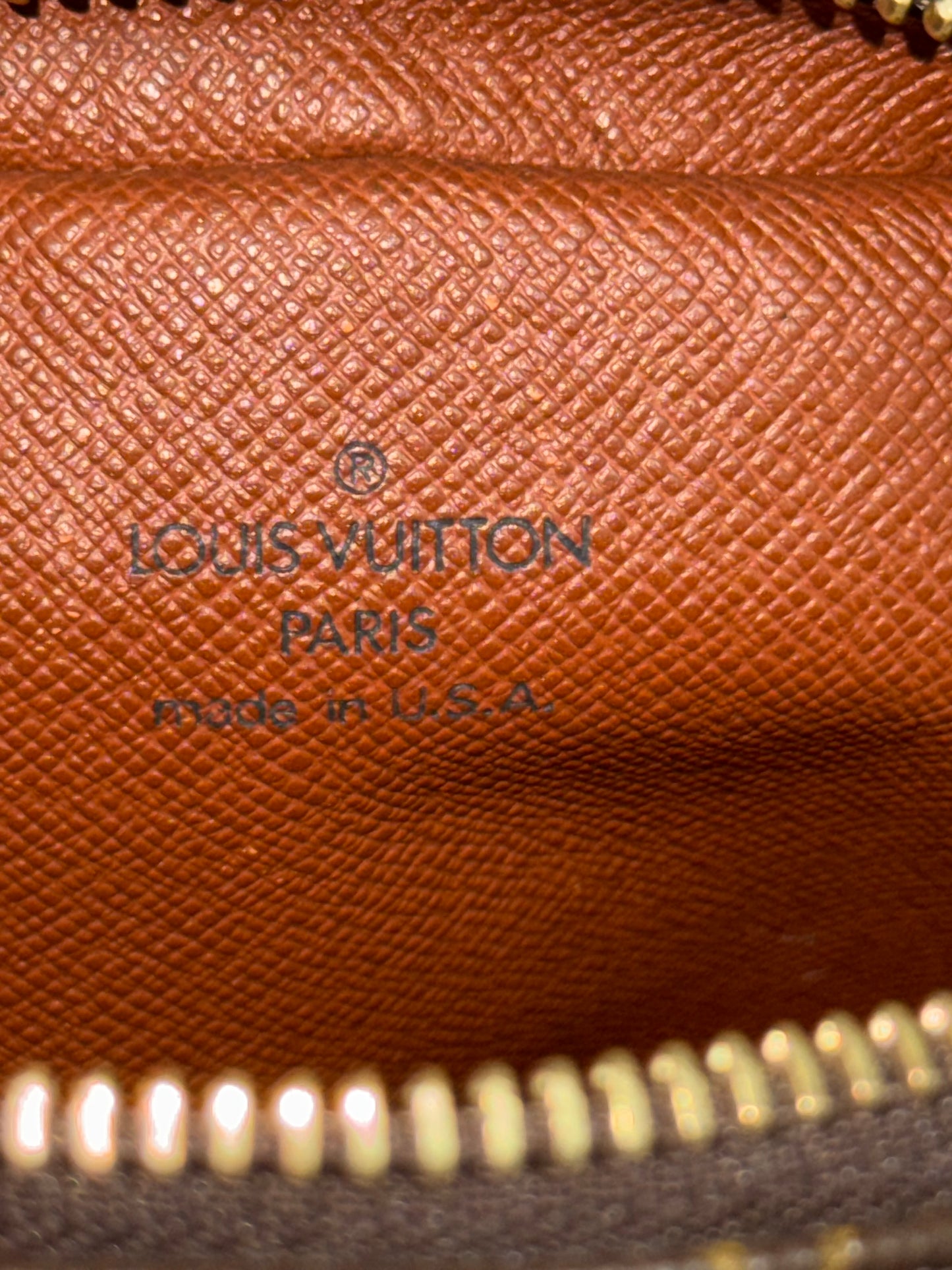 Amazon Crossbody Bag -Year: 2000