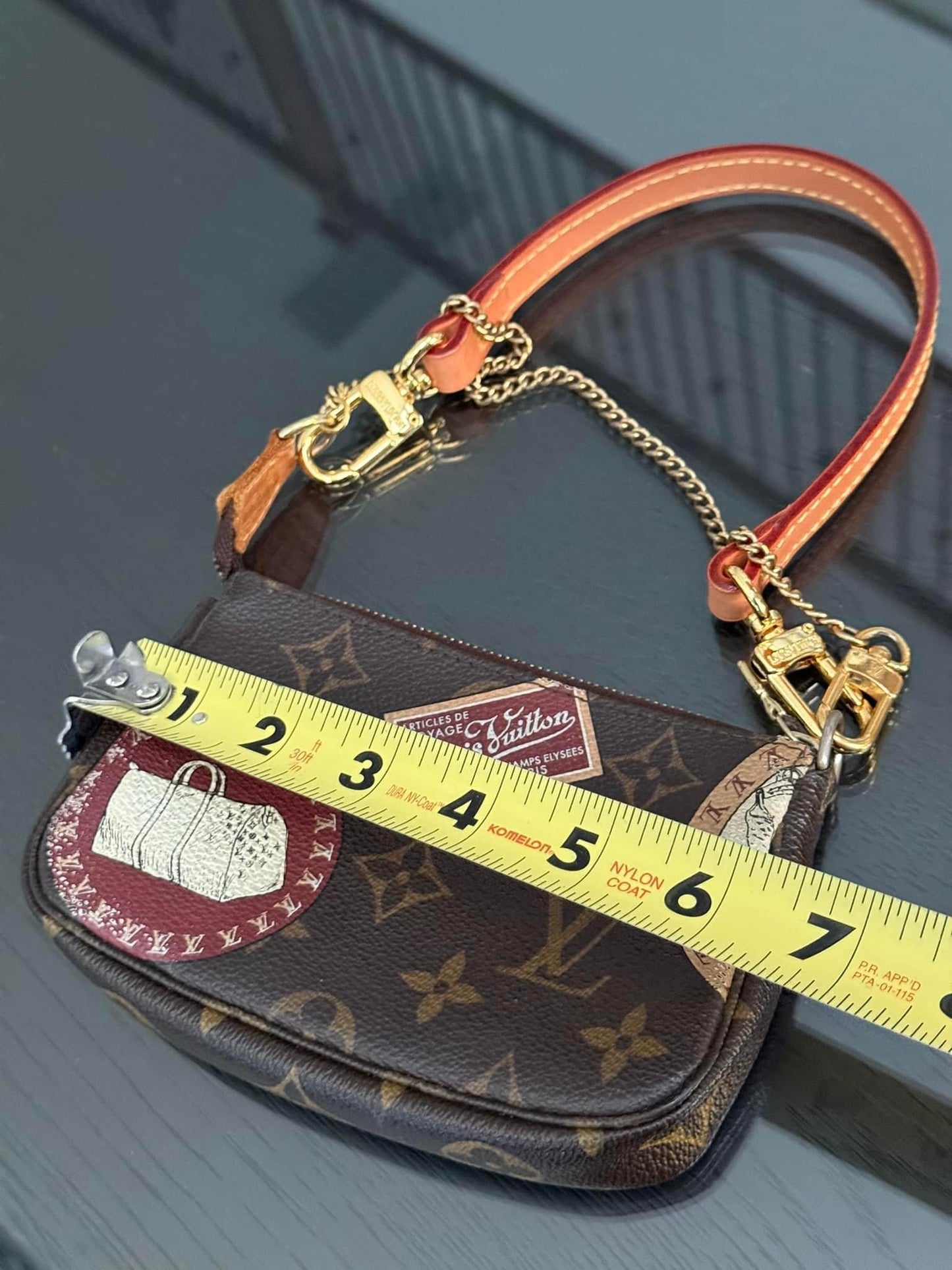 Monogram Patch Mini Pochette Accessories with Vanchetta Handle, Dustbag & Box - π
Year: 2009
