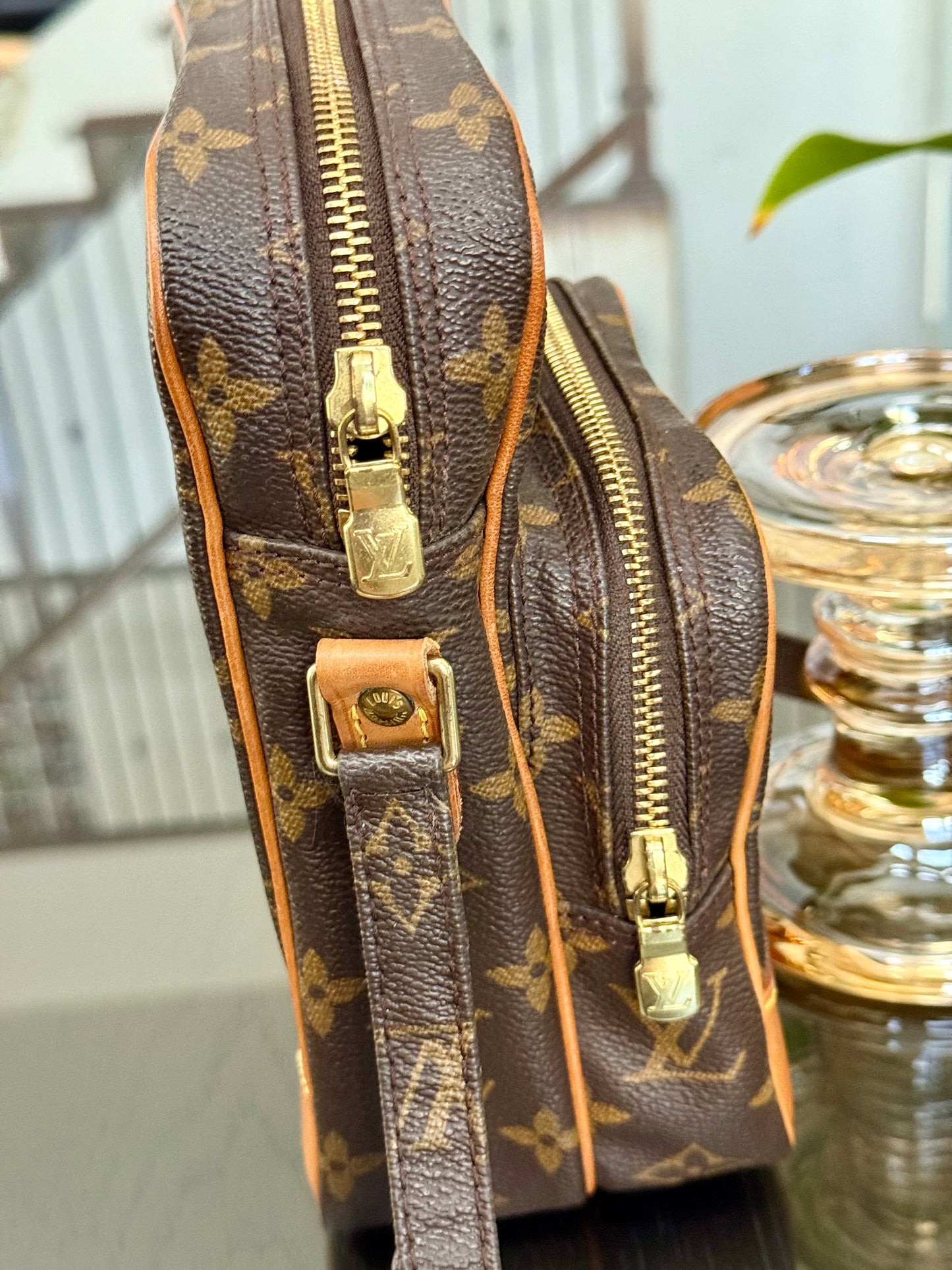 Amazon Crossbody Bag -Year: 1999