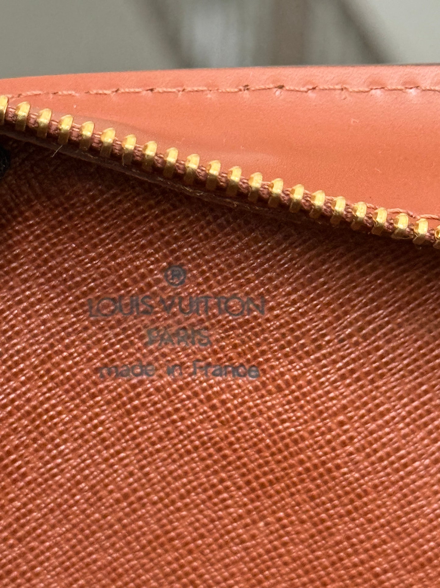 Pochette Homme Clutch-🗓️ Year: 1999