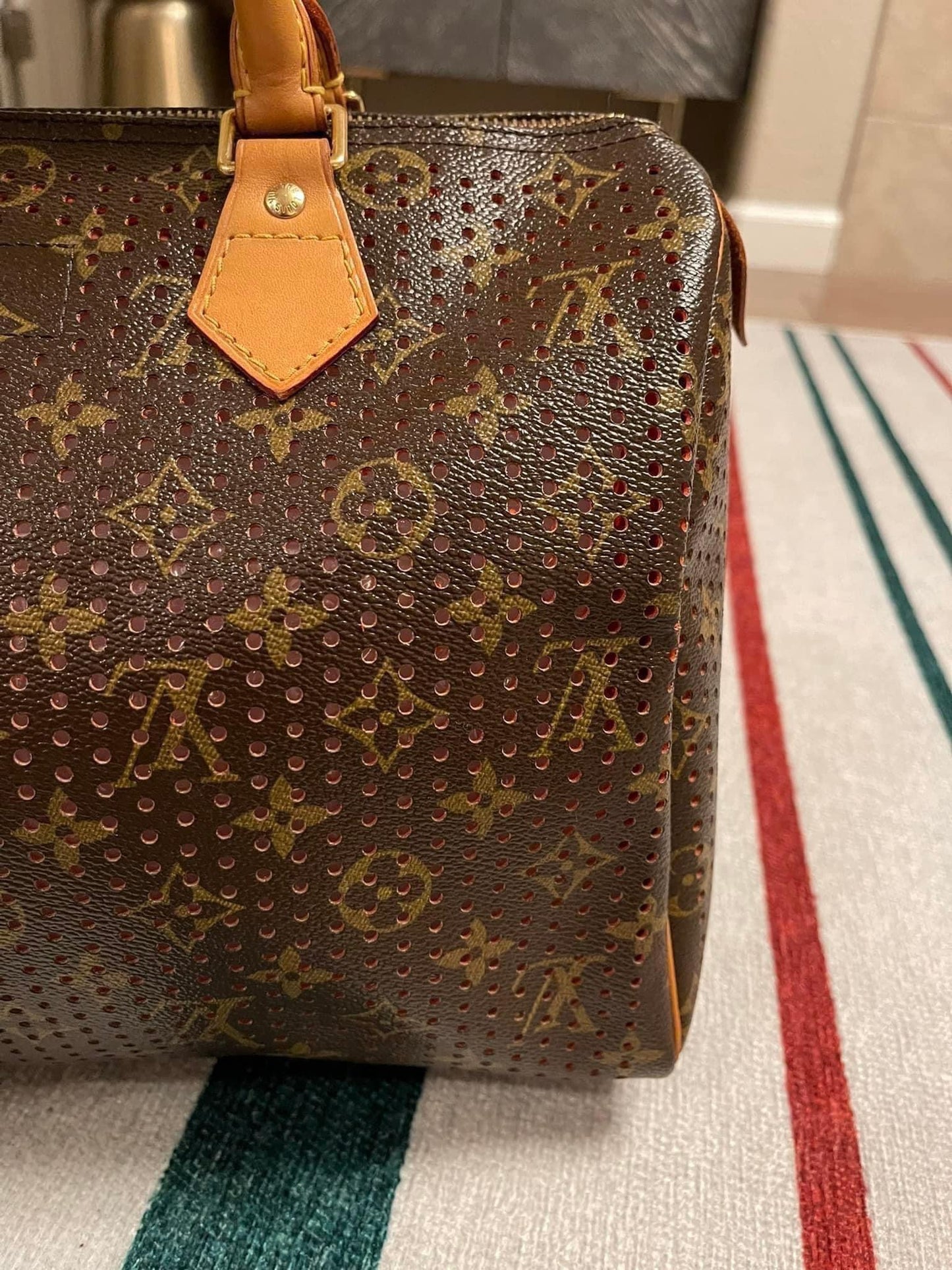 Speedy 30 Orange PERFORATED LIMITED EDITION - ๐๏ธ Year: 2006
