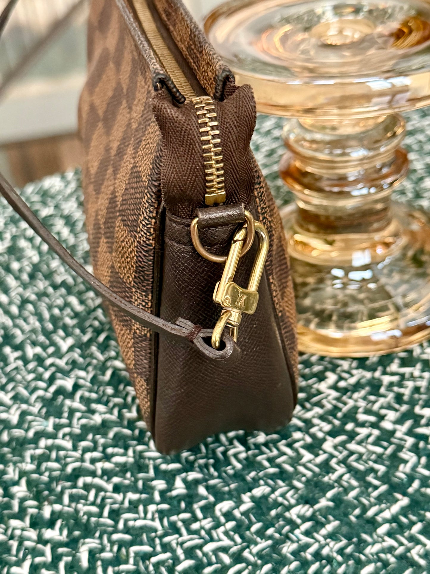 Damier Ebene Trousse Pochette with Insert Organizer - ๐
Year: 1998