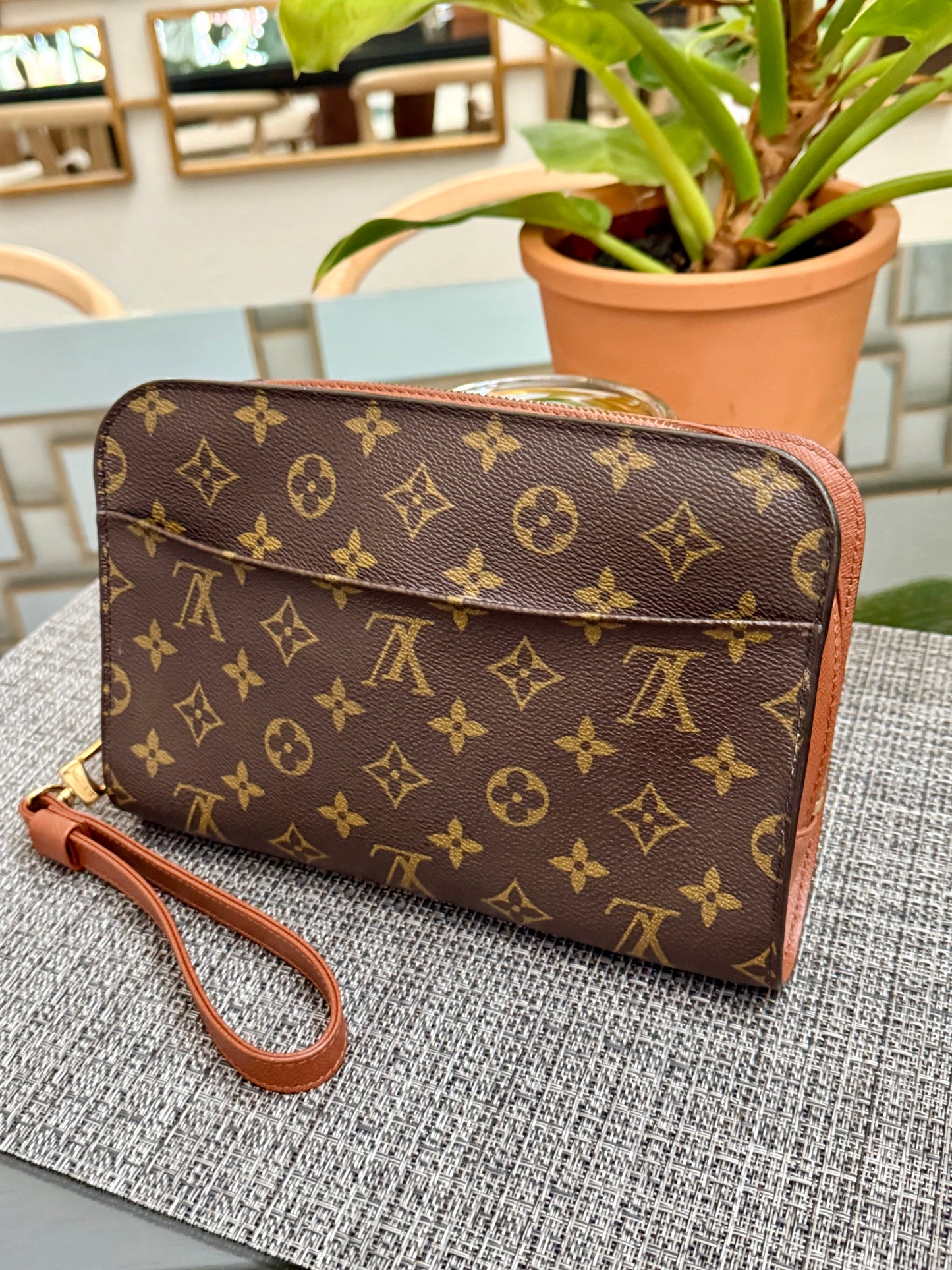 Orsay Clutch -๐๏ธ Year: 1998