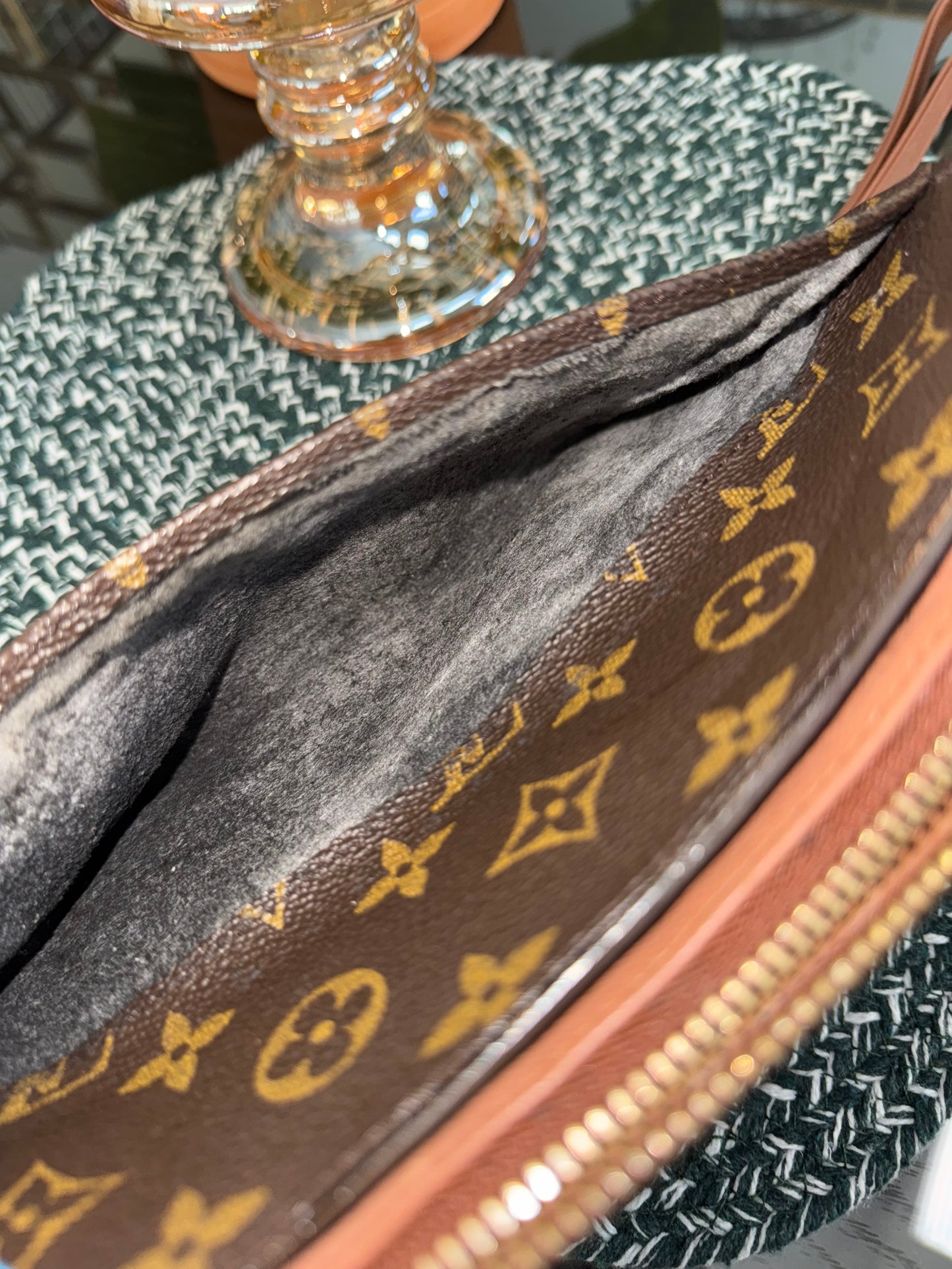 Orsay Clutch ๐๏ธ Year: 1997