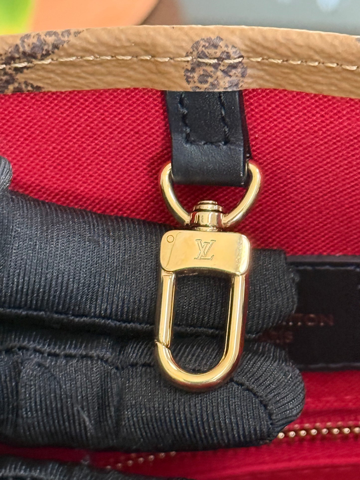 On The Go MM in Monogram with Dustbag -Microchip