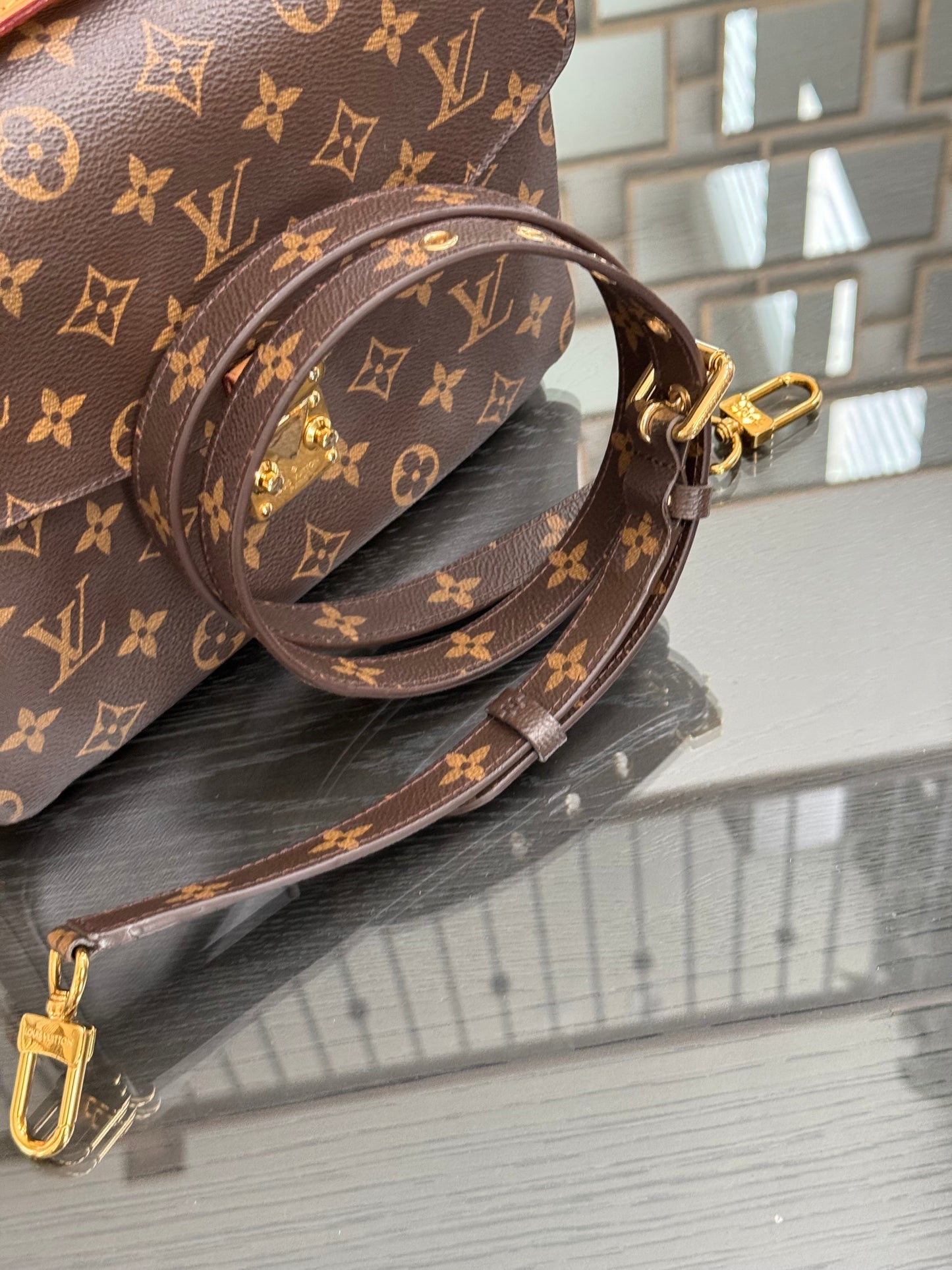 Pochette Metis with Box, Dustbag and Paper bag -Microchip & Authenticed
