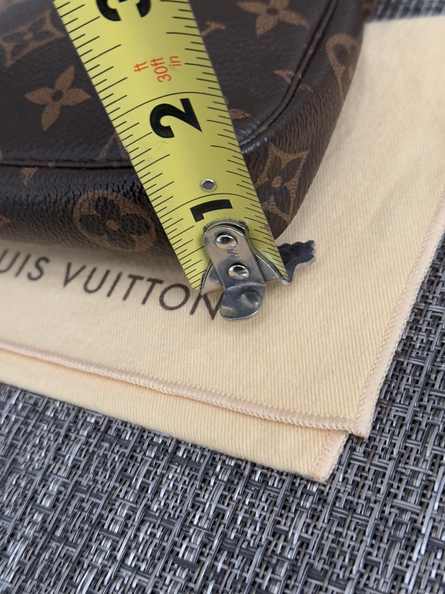 Mini Pochette Accessories with Dustbag - ๐
Year: 2017