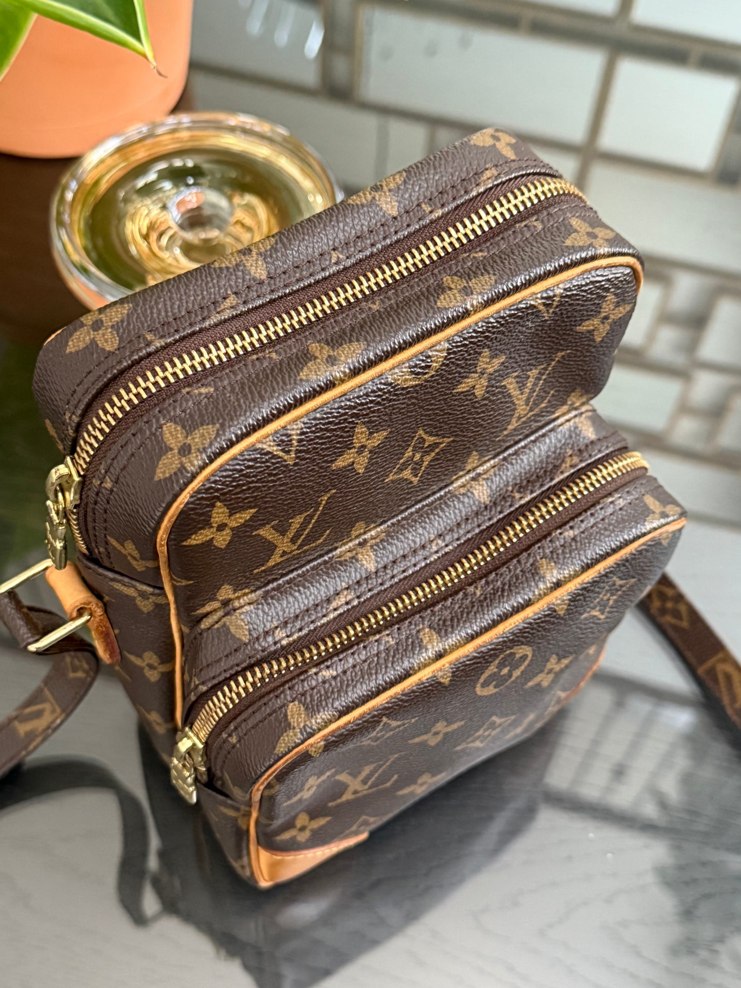 Amazon Crossbody Bag -Year: 2007