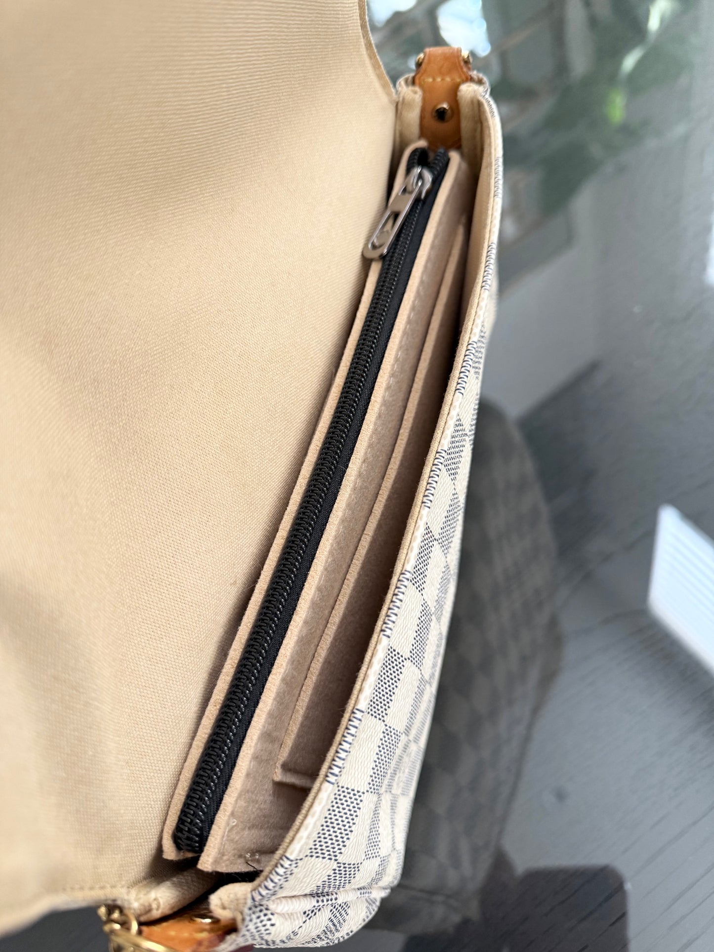 Favorite MM in Azur with Dustbag, Insert Organizer, Box and Paper bag -Year: 2015
