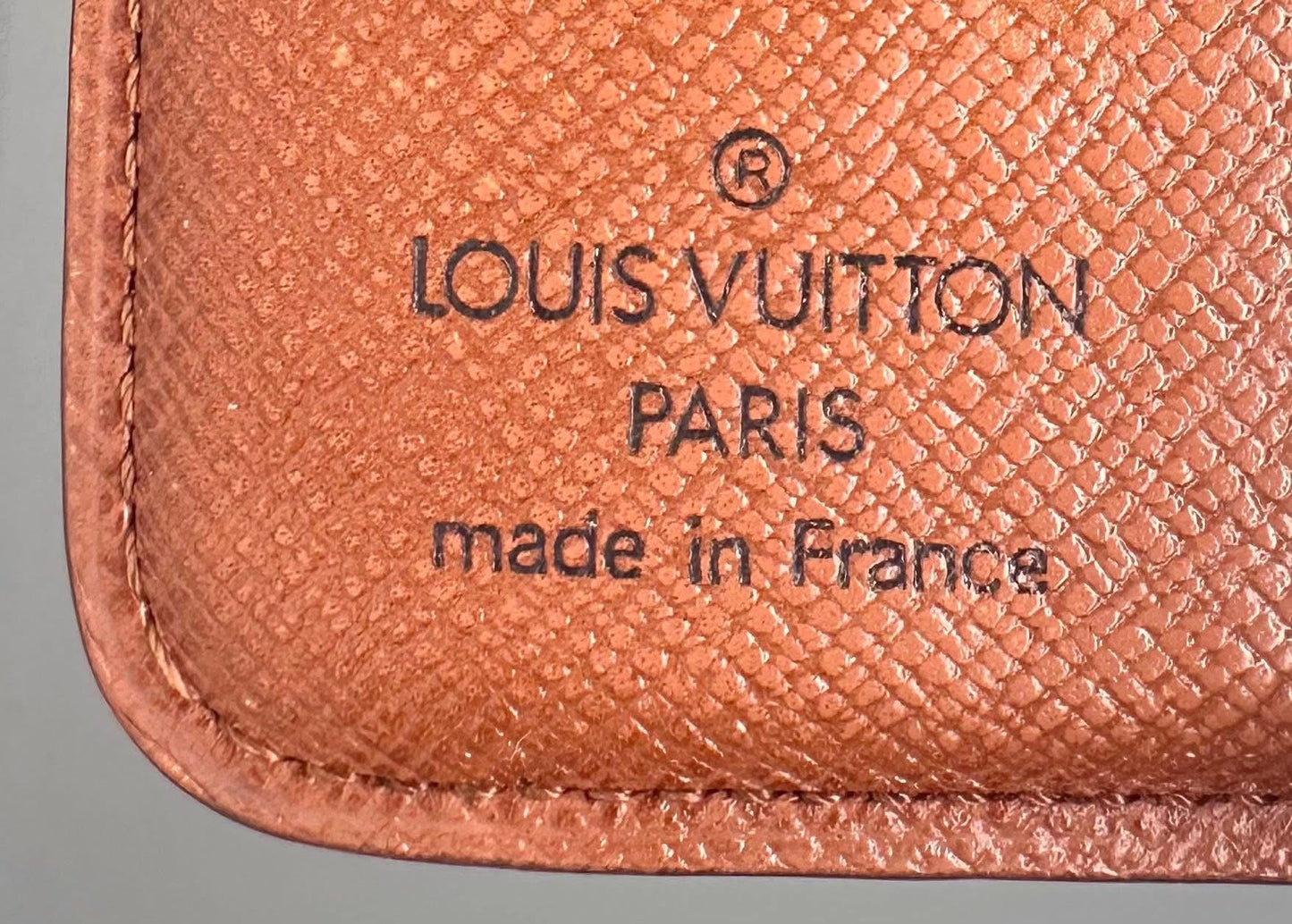 Monogram Zip Around Compact Wallet ๐๏ธ Year: 1999