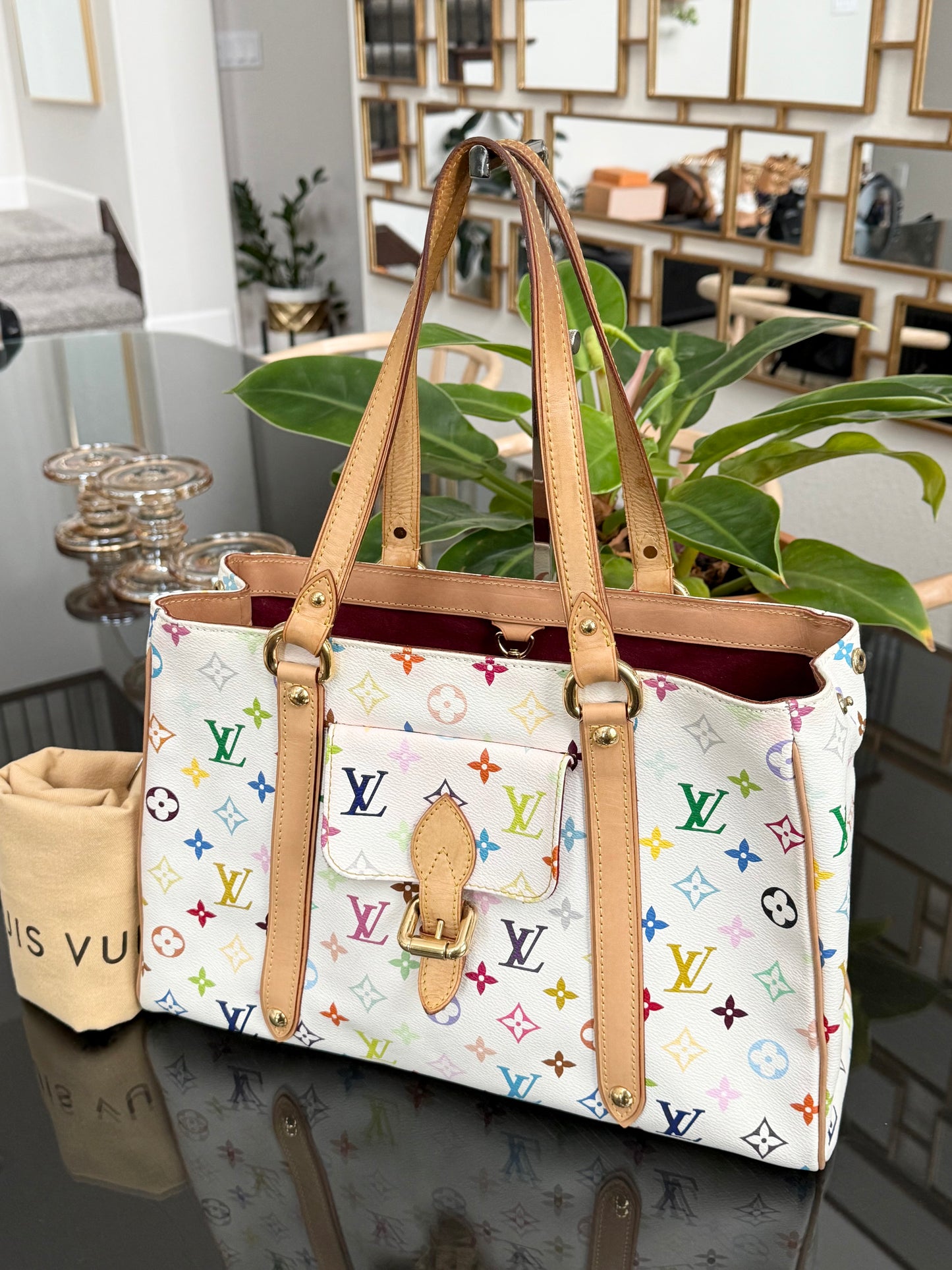 Aurelia MM Multicolor White with Dustbag π
Year: 2006