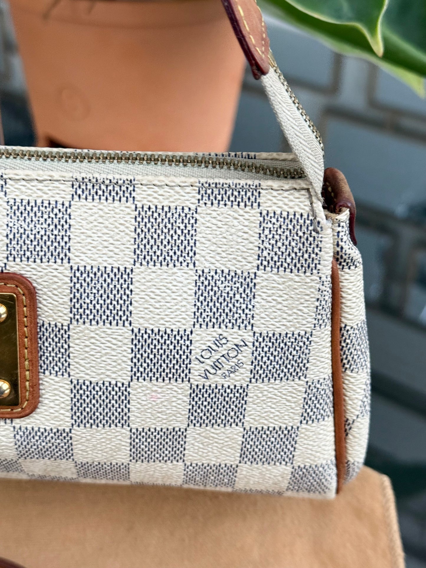 Eva Clutch in Azur with Dustbag , box and Paper bag-๐๏ธ Year: 2011