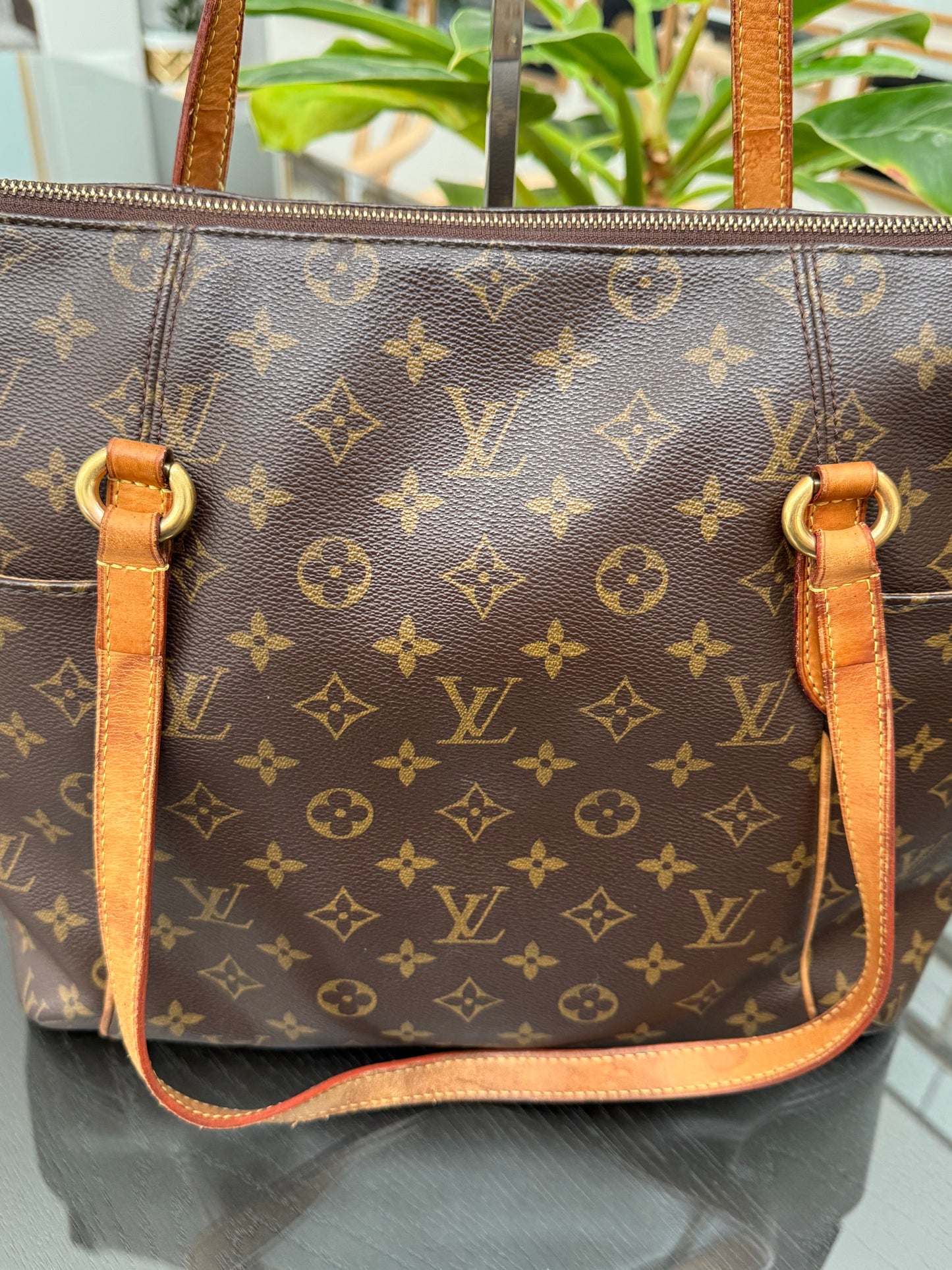 Totally MM with Dustbag and Insert Organizer -Year: 2010