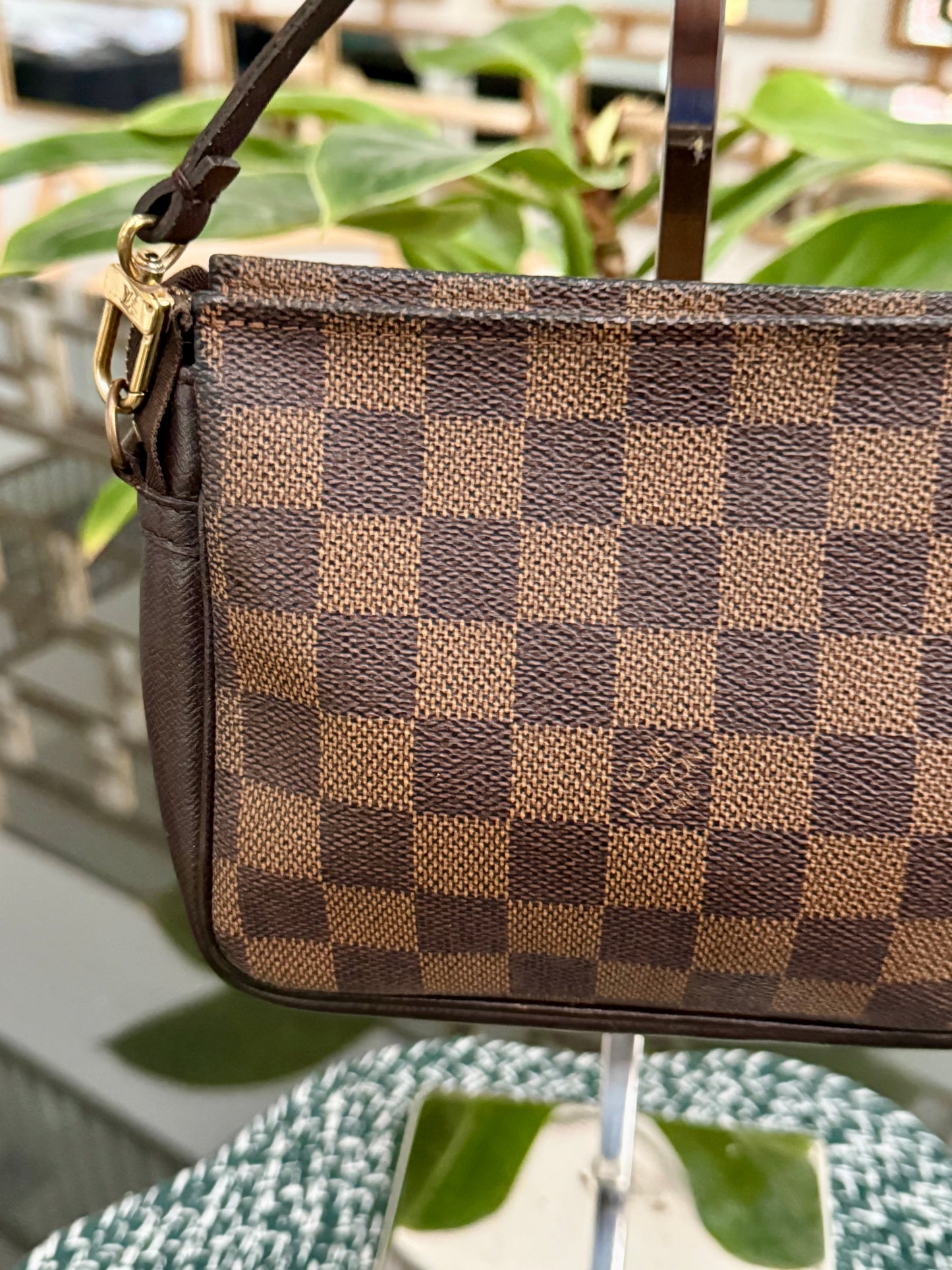 Damier Ebene Trousse Pochette with Insert Organizer - ๐
Year: 1998