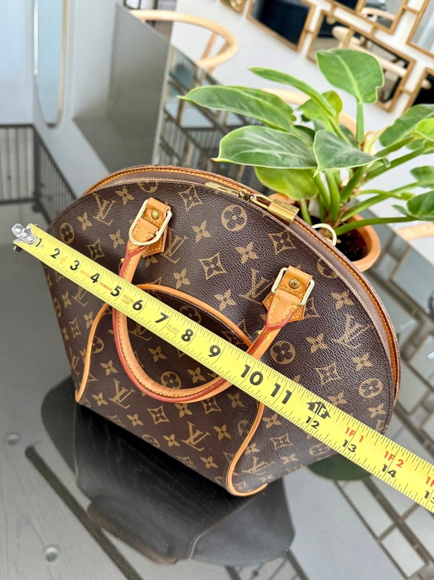 Ellipse MM with Dustbag & Lock No Key - ๐
Year: 1997