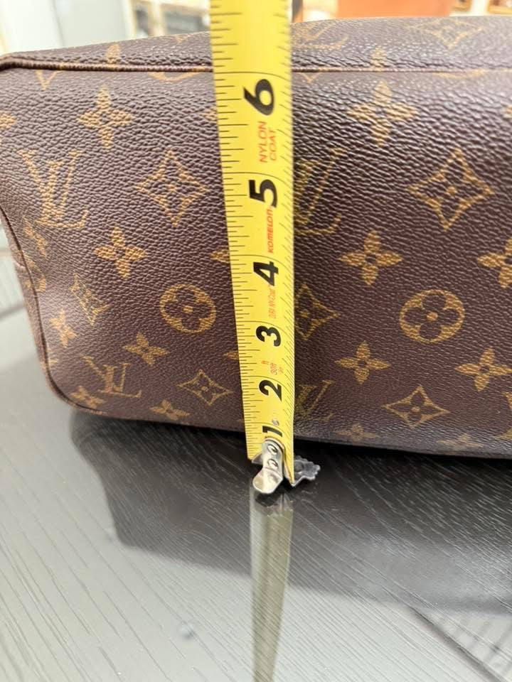Neverfull MM with Dustbag π
Year: 2007