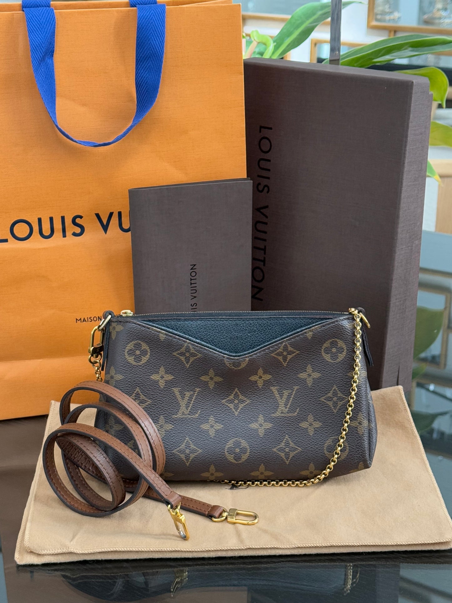 Pallas Clutch w/ Box , Receipt, Dustbag and Paper bag -Year: 2015