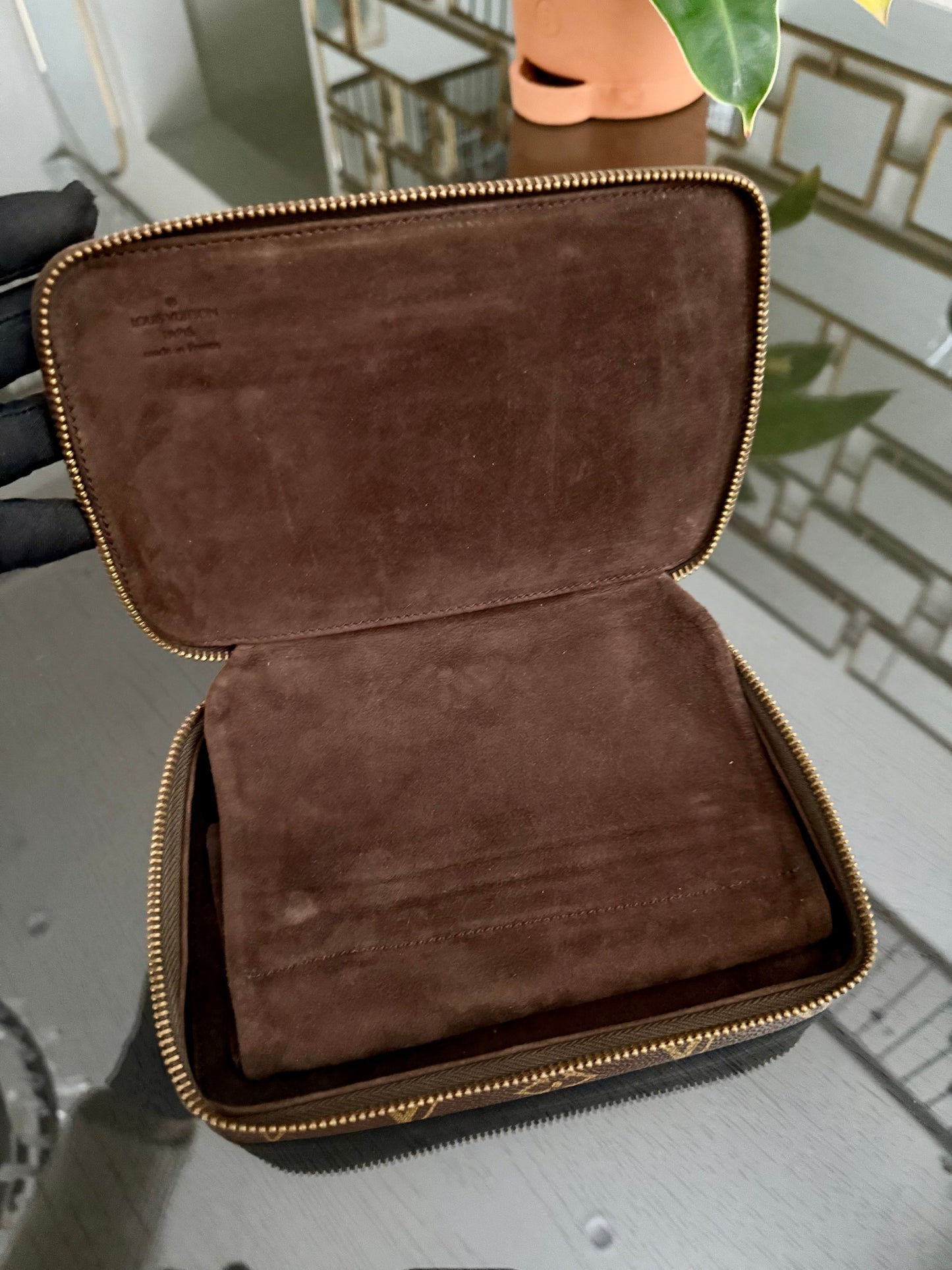 Poche Monte Carlo GM Jewelry Case ๐๏ธ Year: 1992