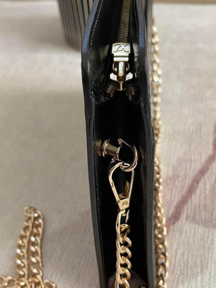 Pochette Homme Epi Converted to Crossbody -Year 1995
