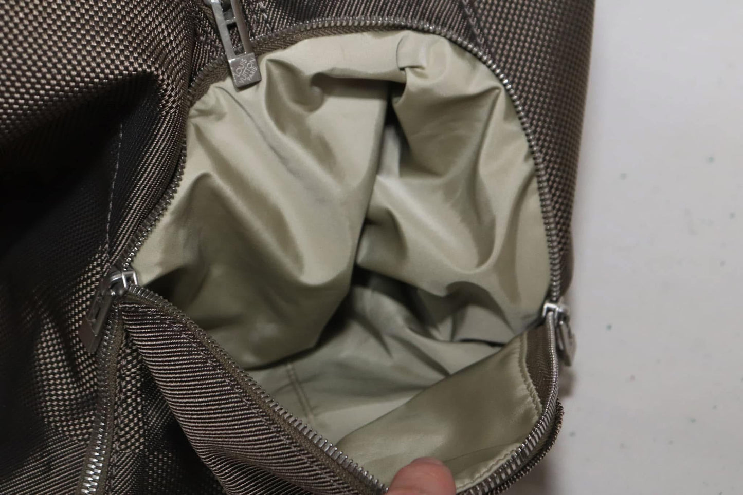 Damier Geant Aventeur Sport/Travel Bag -Year: 2004