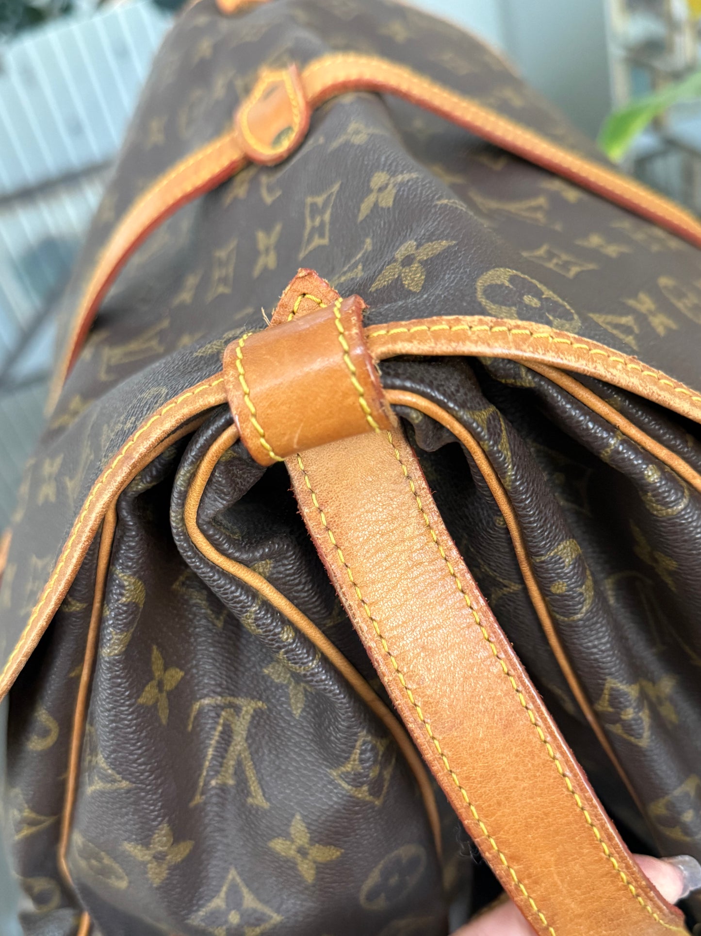 Saumur 35 Crossbody -๐๏ธ Year: 1992