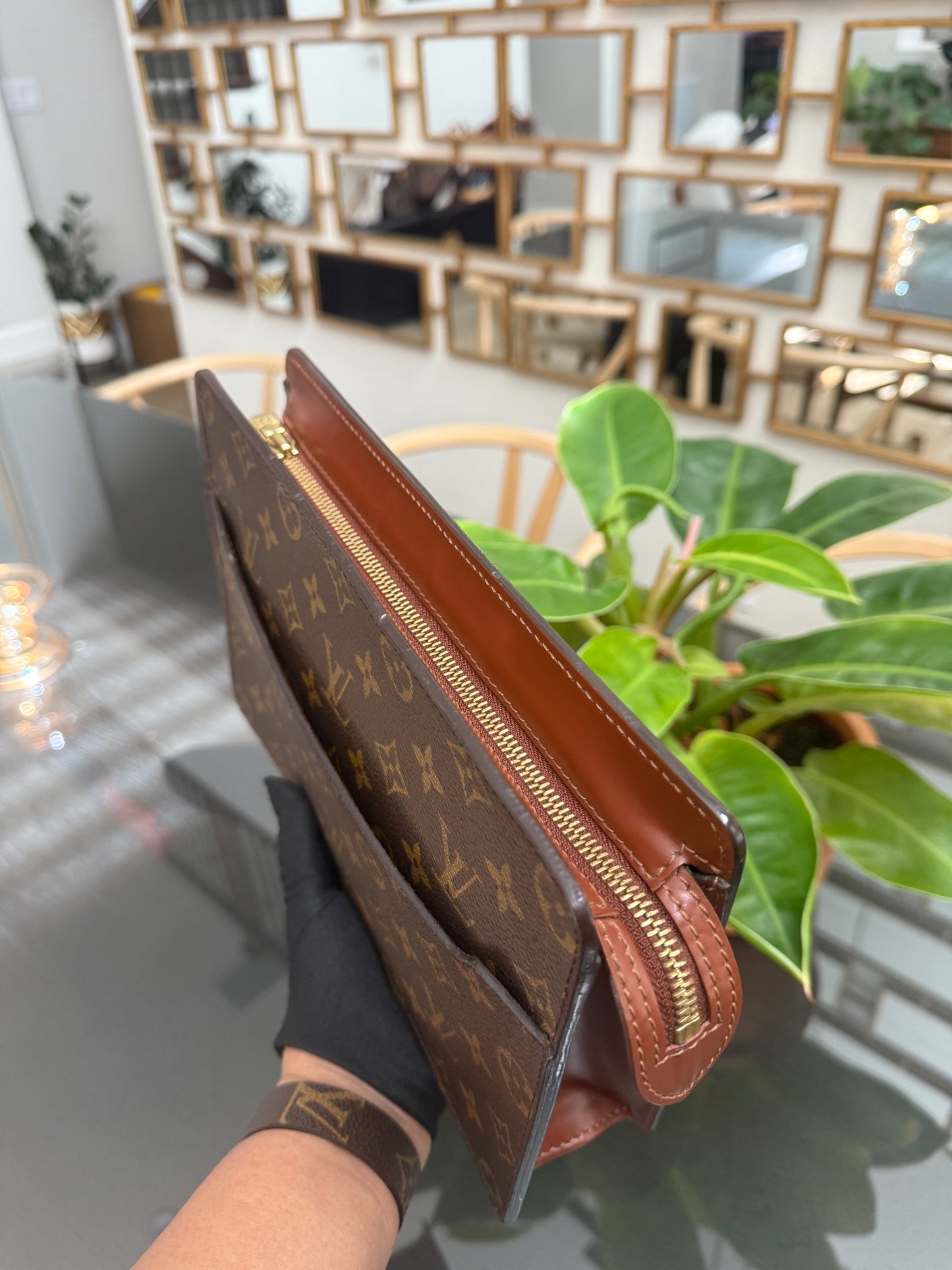 Pochette Homme Clutch-🗓️ Year: 2000