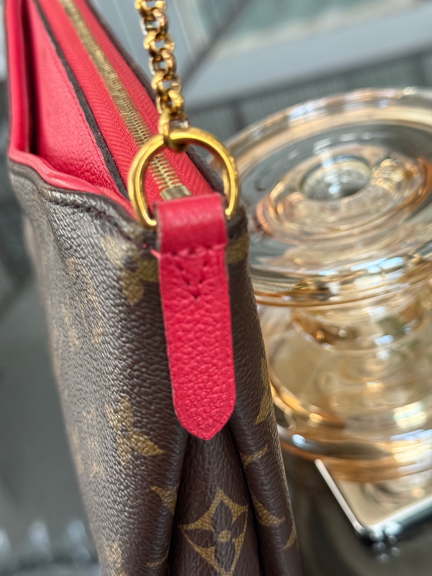 Pallas Clutch w/ Box and Dustbag - ๐๏ธ Year: 2016