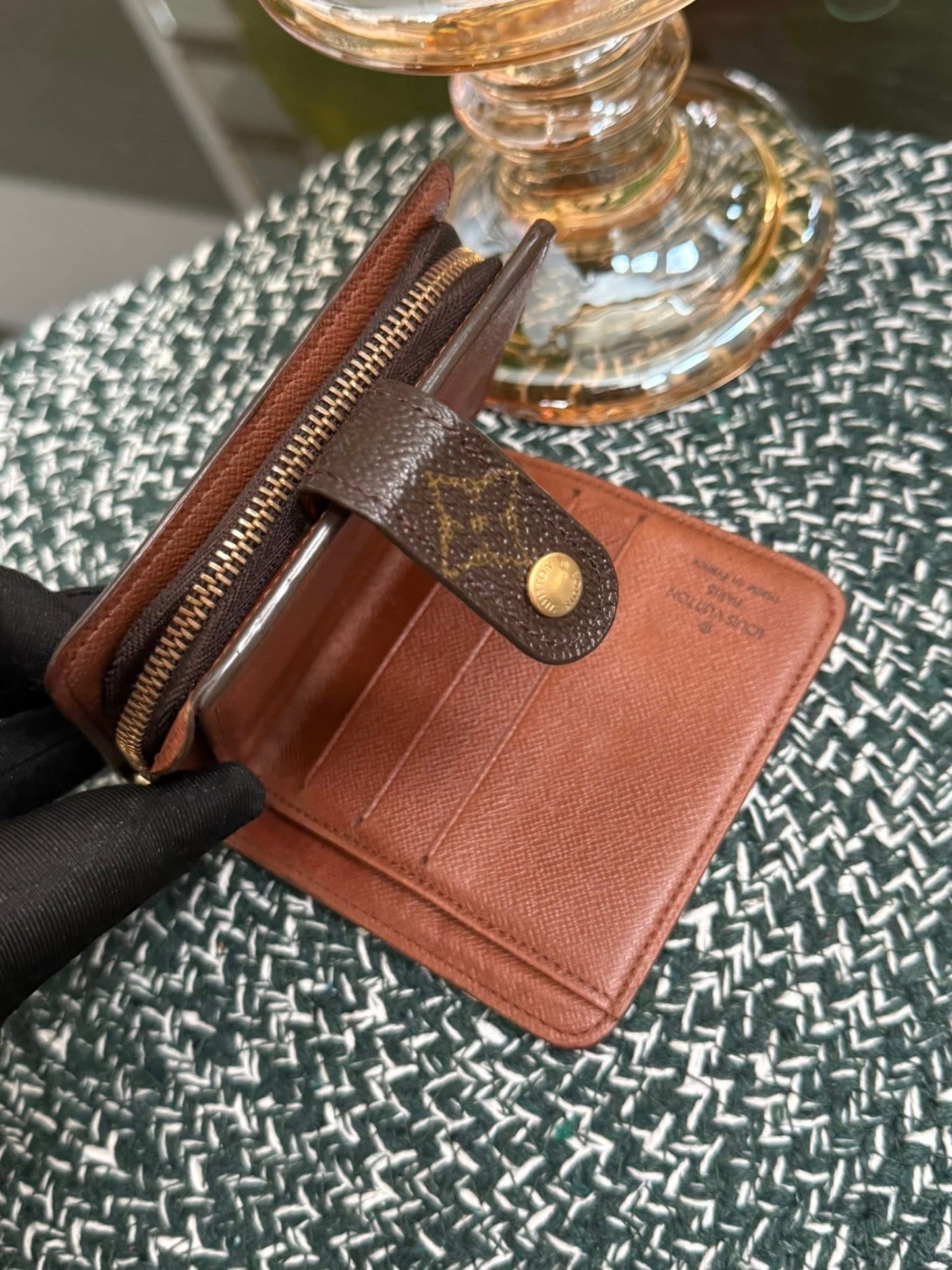 Monogram Zip Around Compact Wallet ๐๏ธ Year: 1999