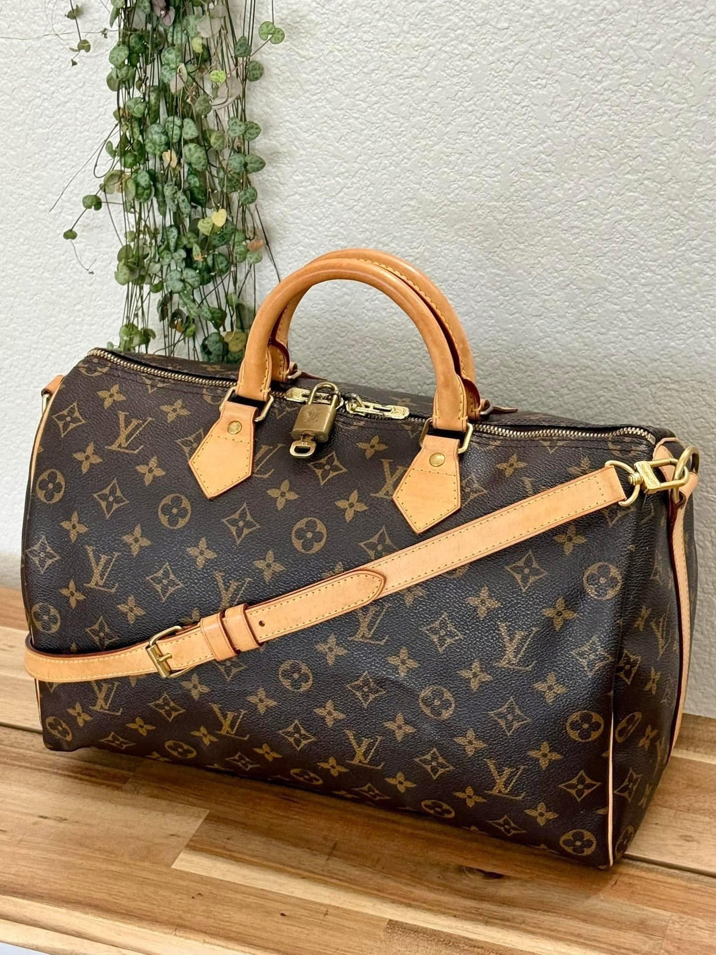 Speedy 35 Bandoulier with π Lock & Key and Dustbag -Year 2011
