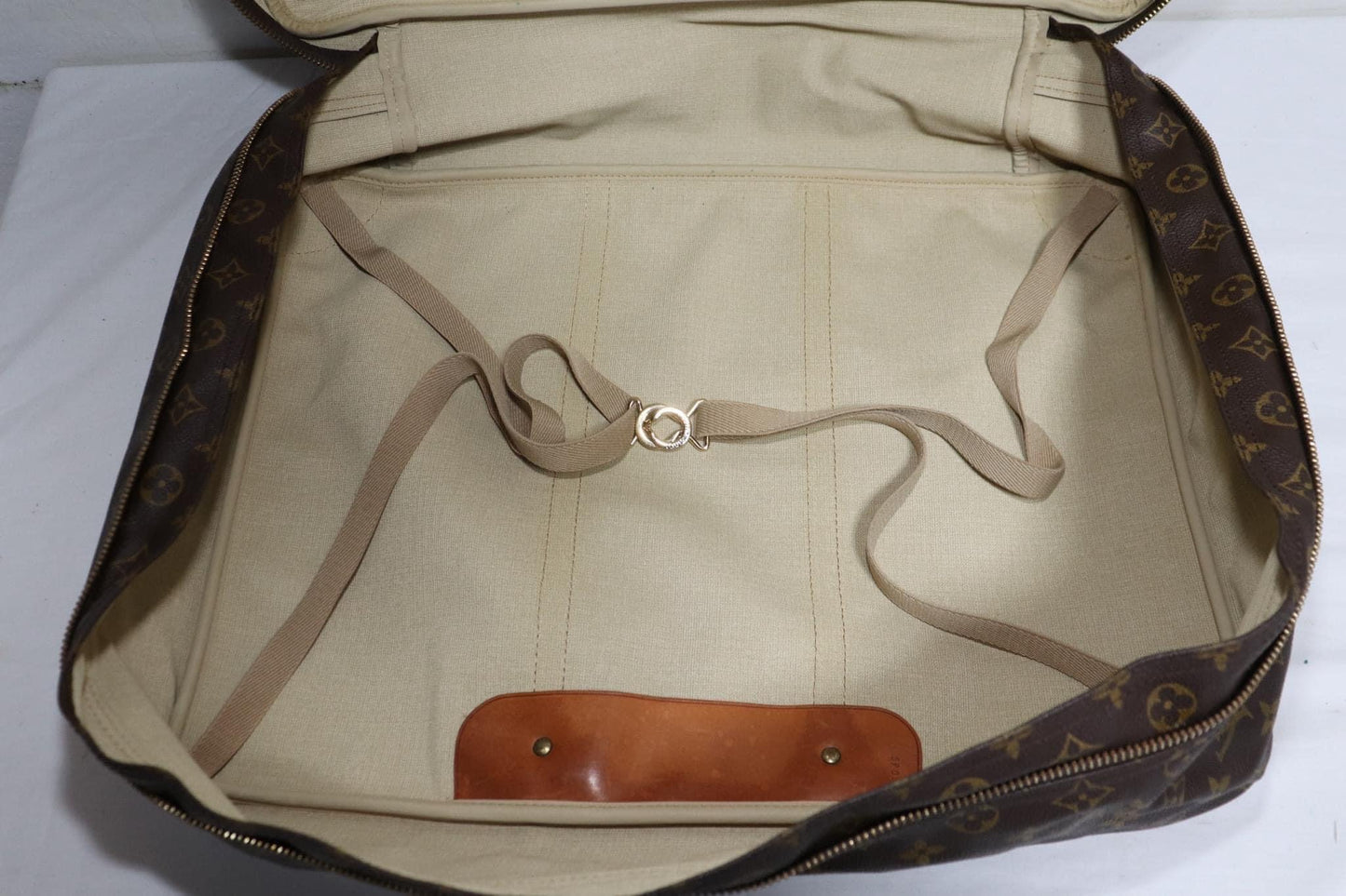 Sirius 50 Soft Suitcase Luggage - π
Year: 1994