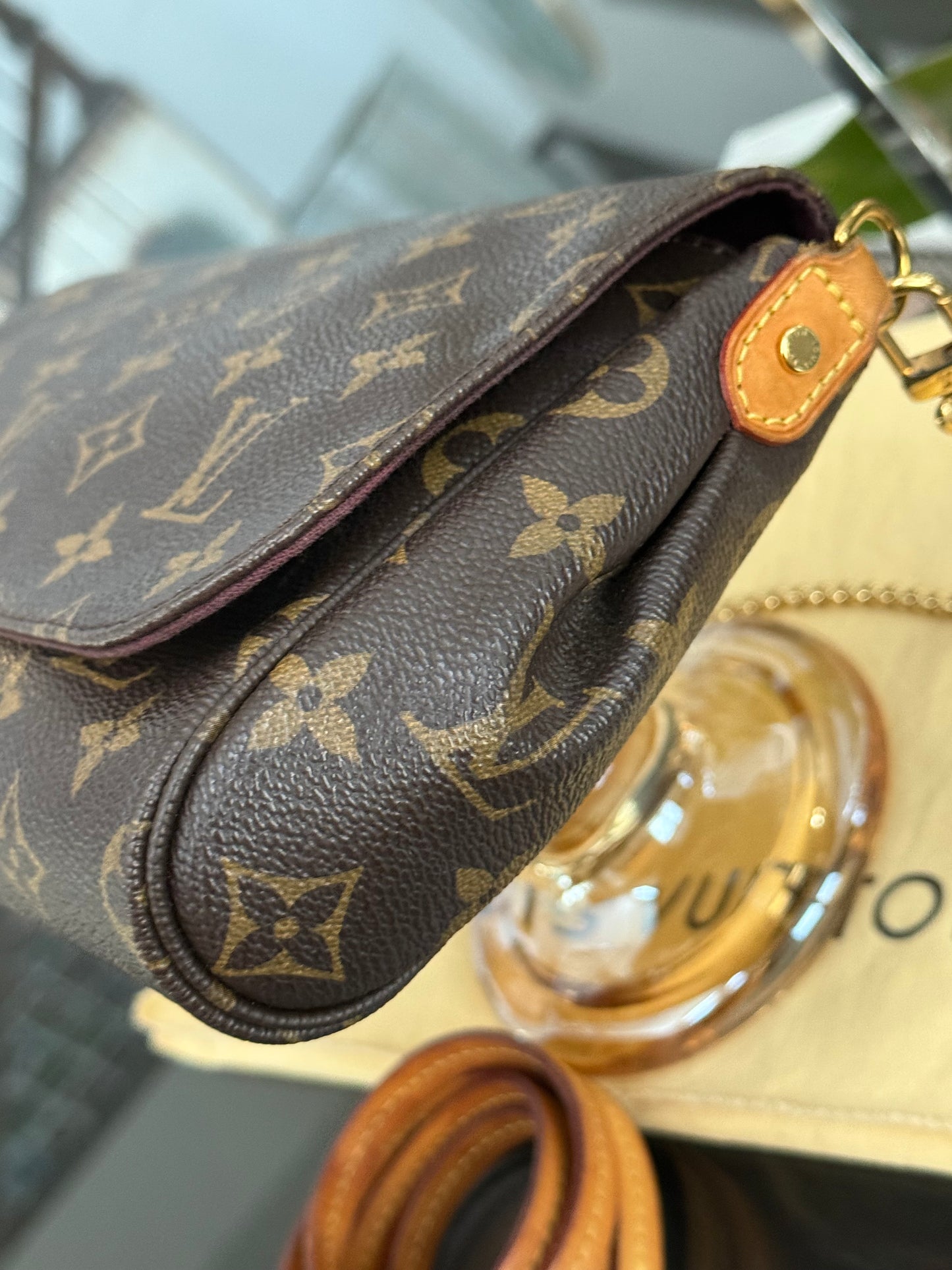 Favorite MM in Monogram with Dustbag, Box and Paper Bag -๐๏ธ Year: 2016