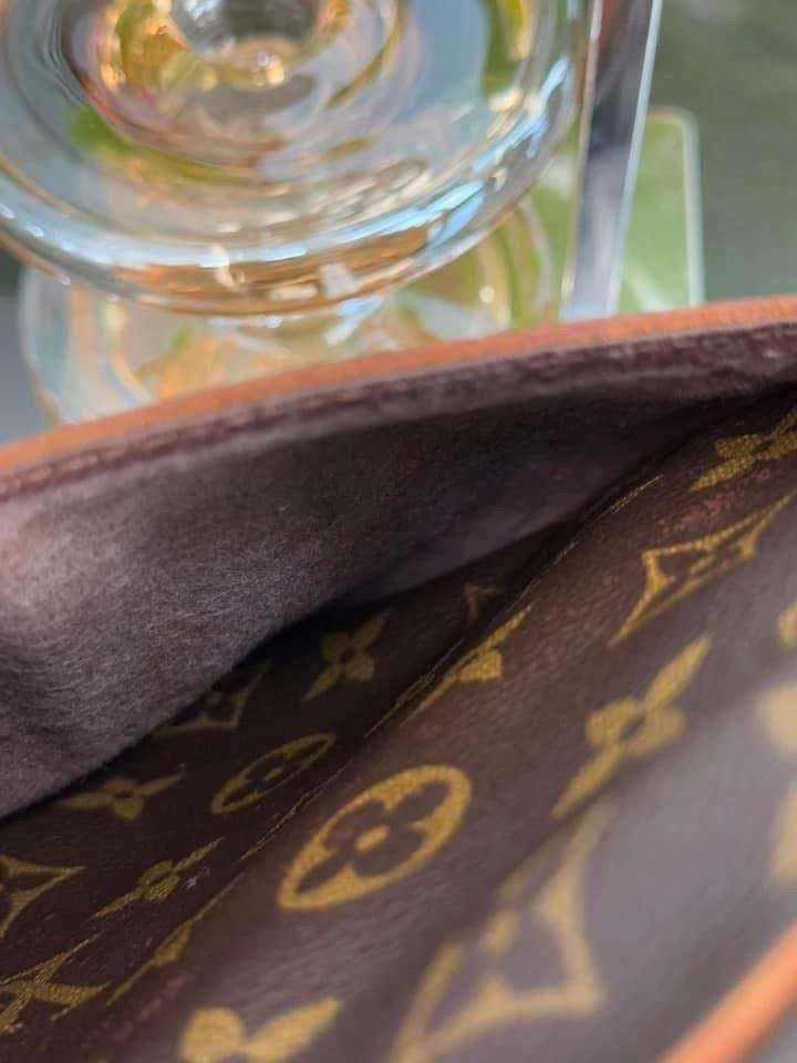 Danube PM Crossbody Bag -๐๏ธ Year: 1989