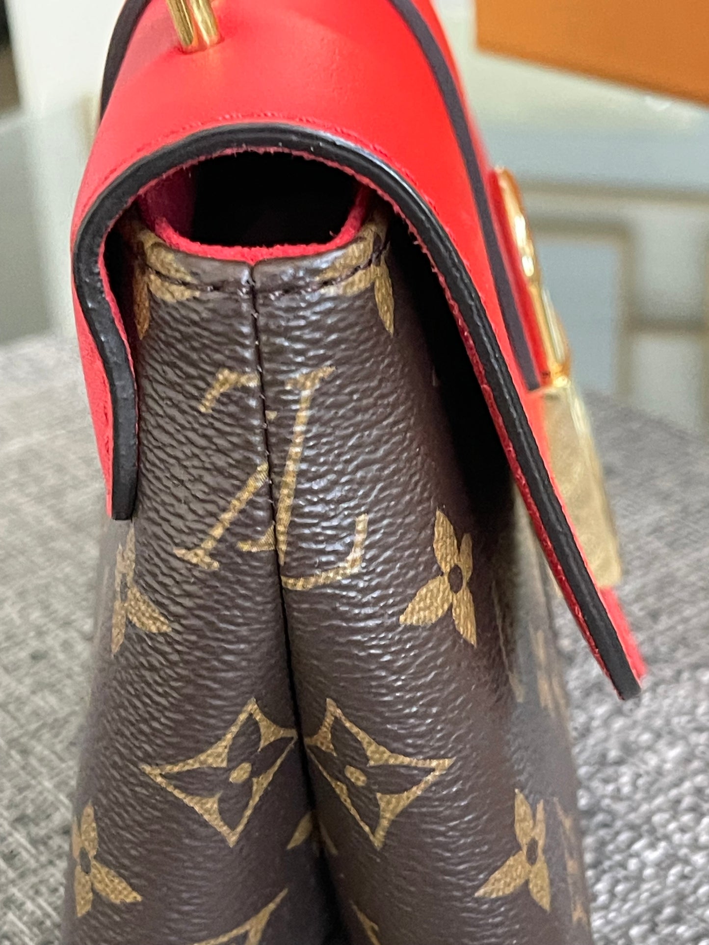 Locky BB Monogram Coquelicot (Complete Inclusions) - ๐
Year: 2019