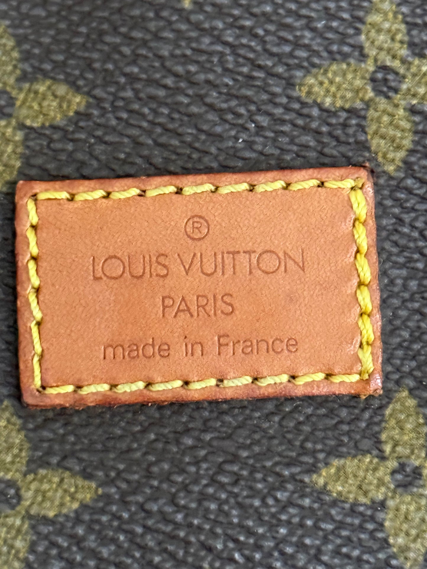 Saumur 30 Crossbody - Year: 1996