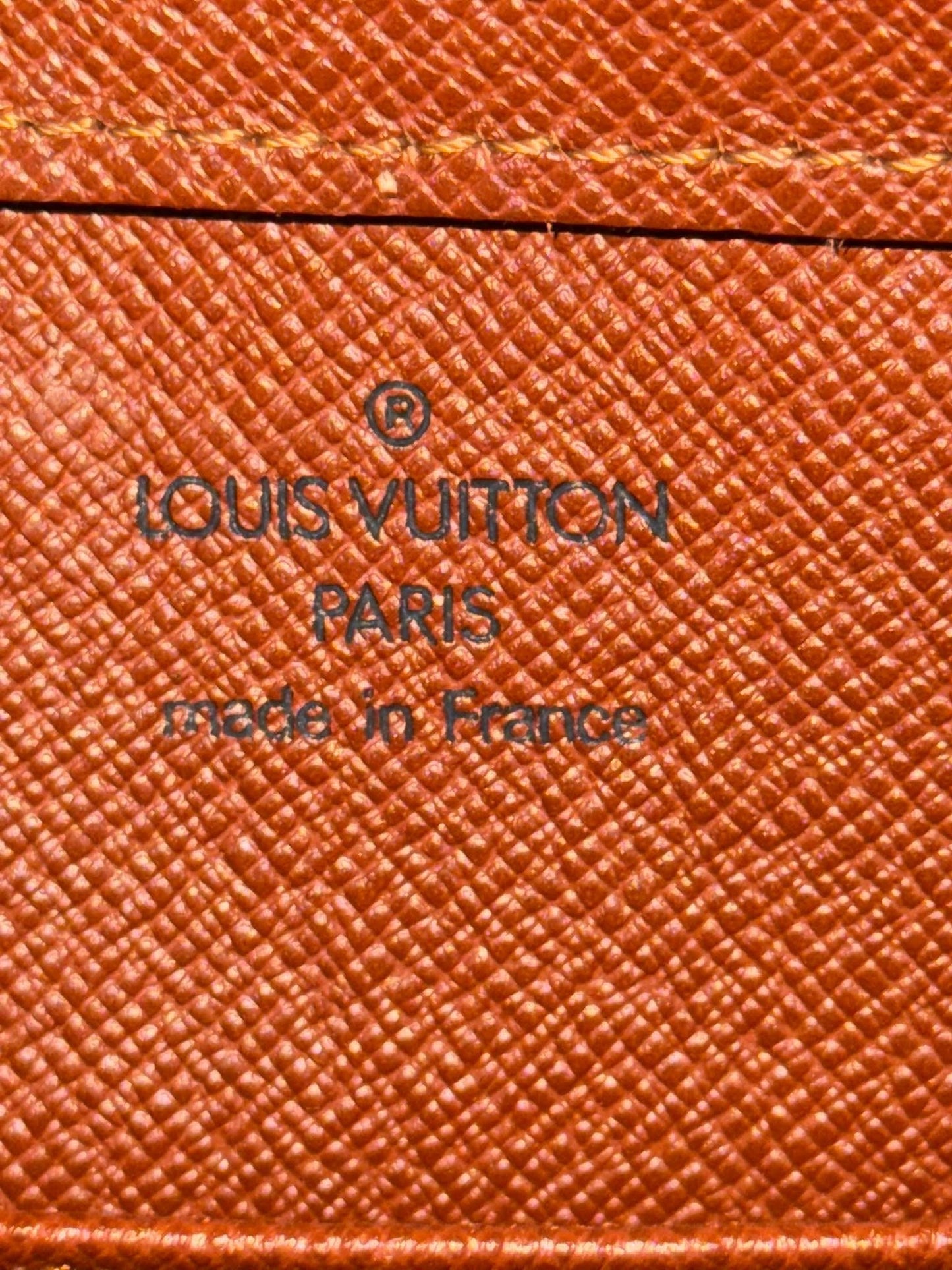Orsay Clutch
๐๏ธ Year: 2000