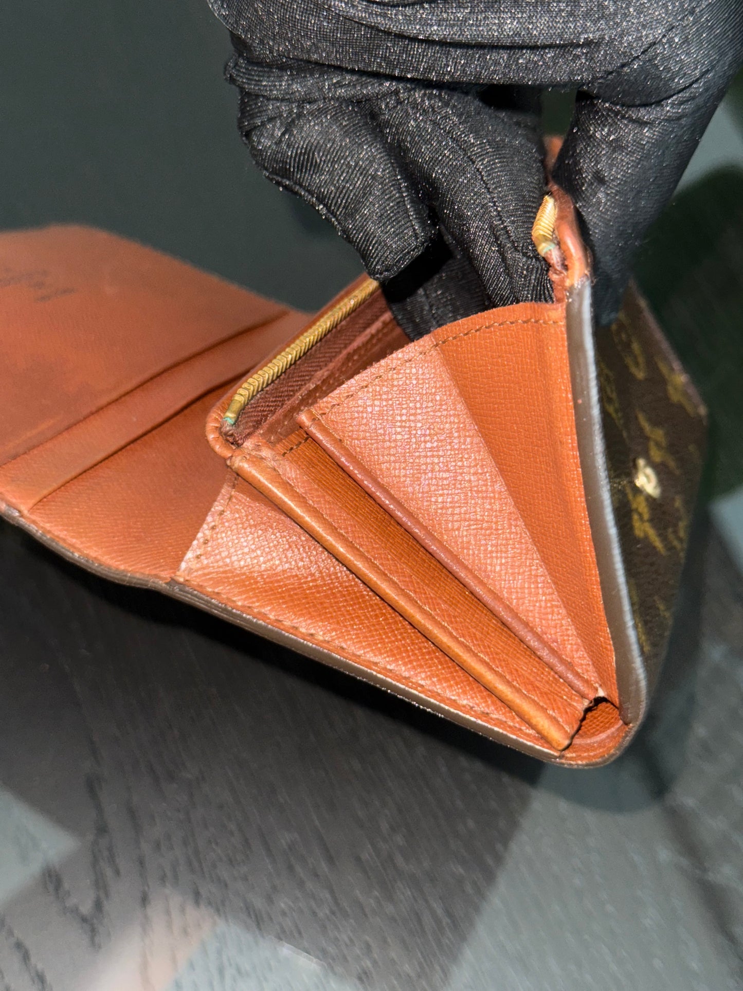 Porte Tressor Wallet in Monogram 🗓️ Year: 1998