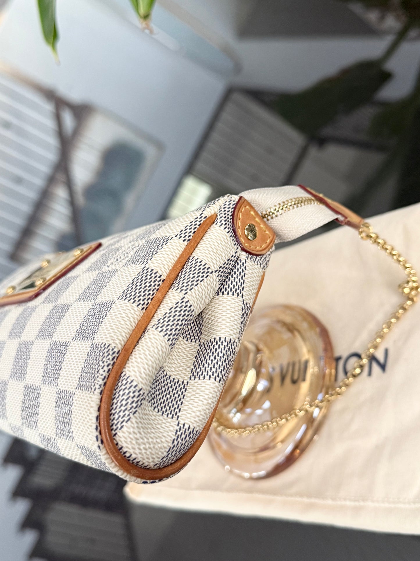Eva Clutch in Azur with Dustbag and box ๐๏ธ Year: 2010