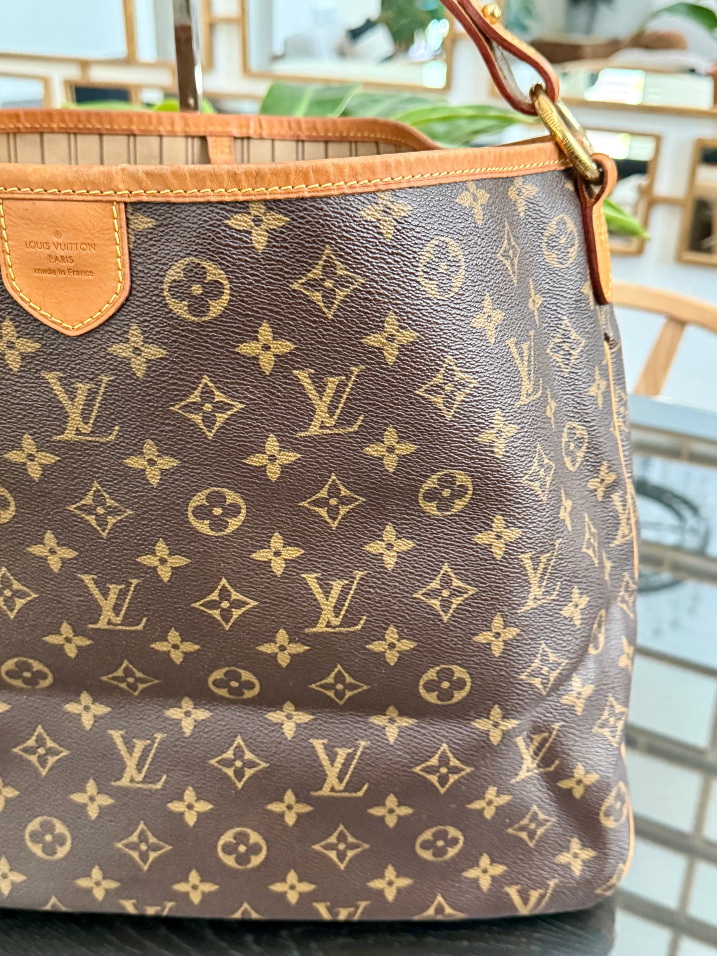 Delightful MM with Dustbag and Insert organizer π
Year: 2011