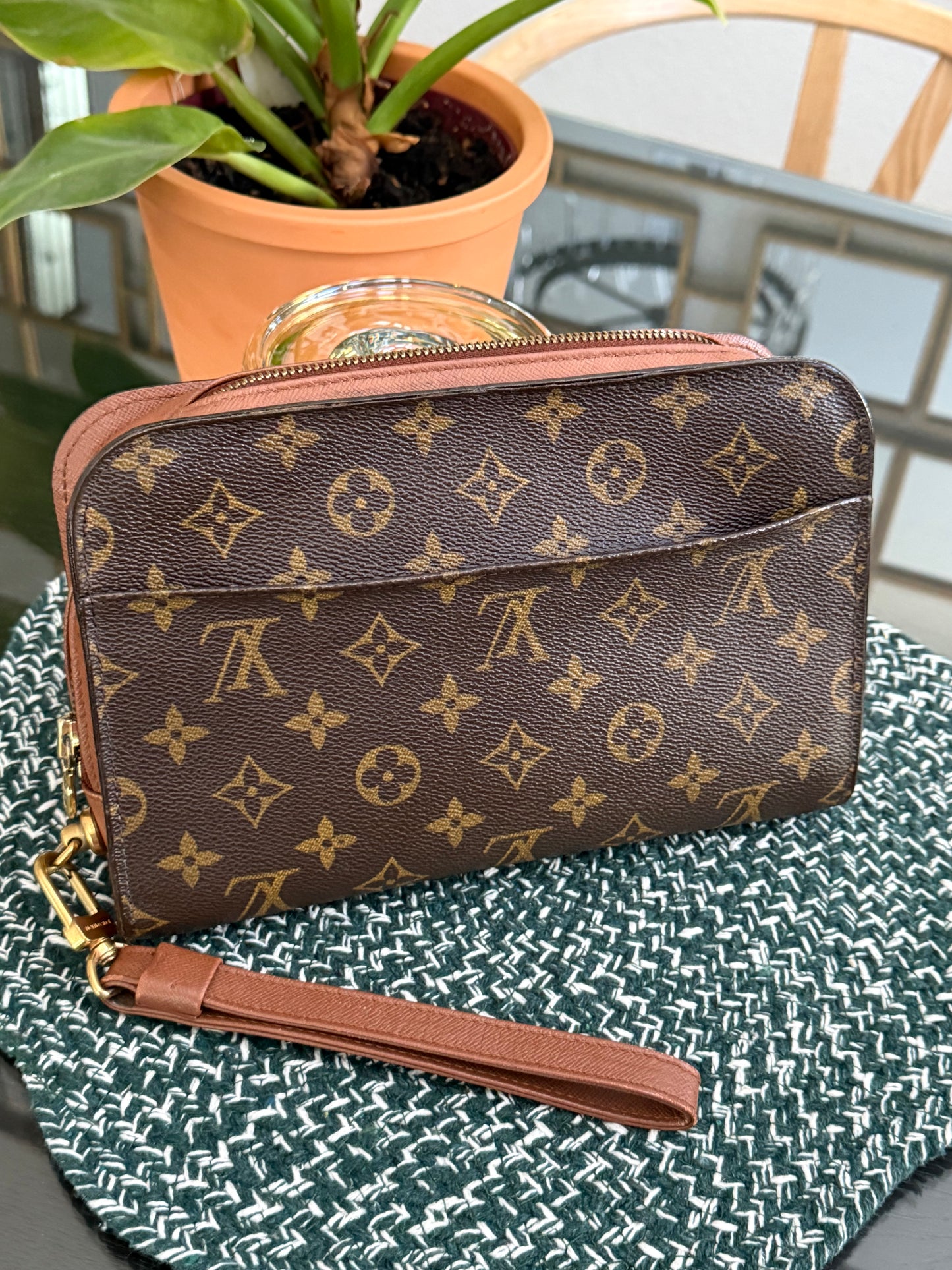 Orsay Clutch ๐๏ธ Year: 1997