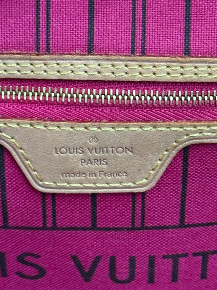 Neverfull MM Monogram in Peony with Dustbag and Insert organizer π
Year: 2020