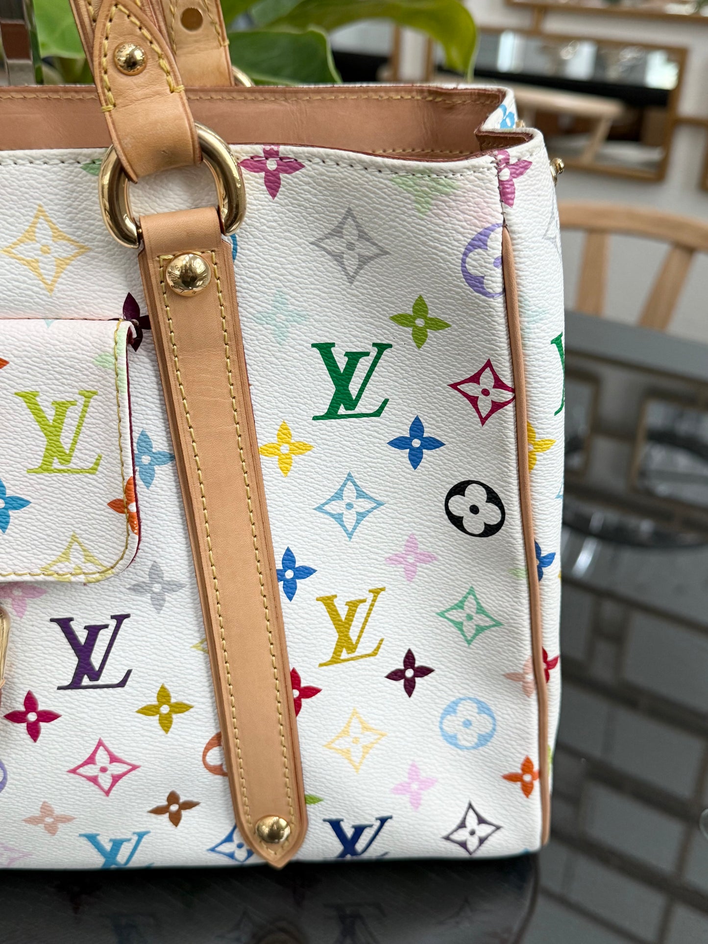 Aurelia MM Multicolor White with Dustbag π
Year: 2006